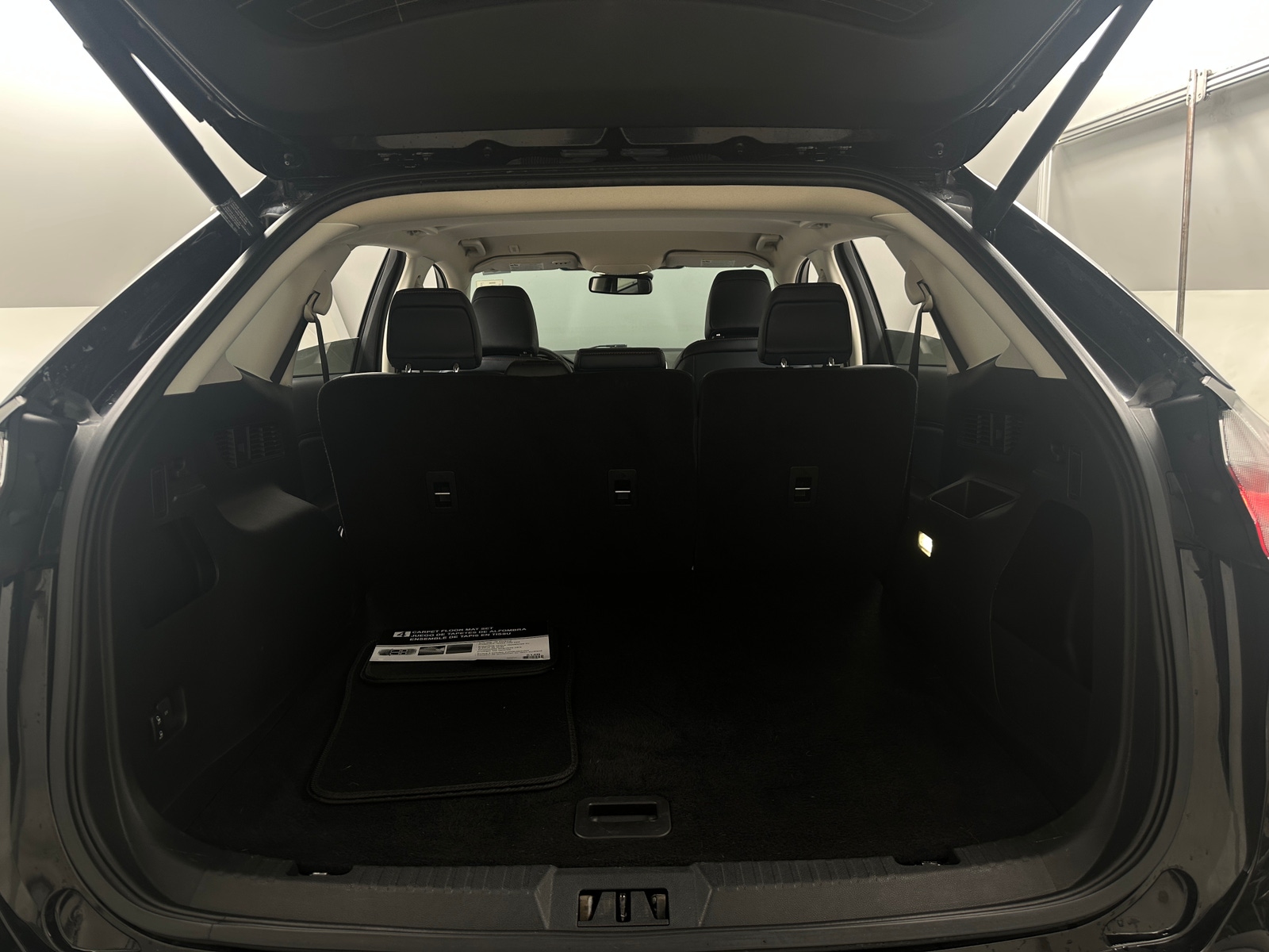 Thumbnail: 2022 Ford Edge - 6