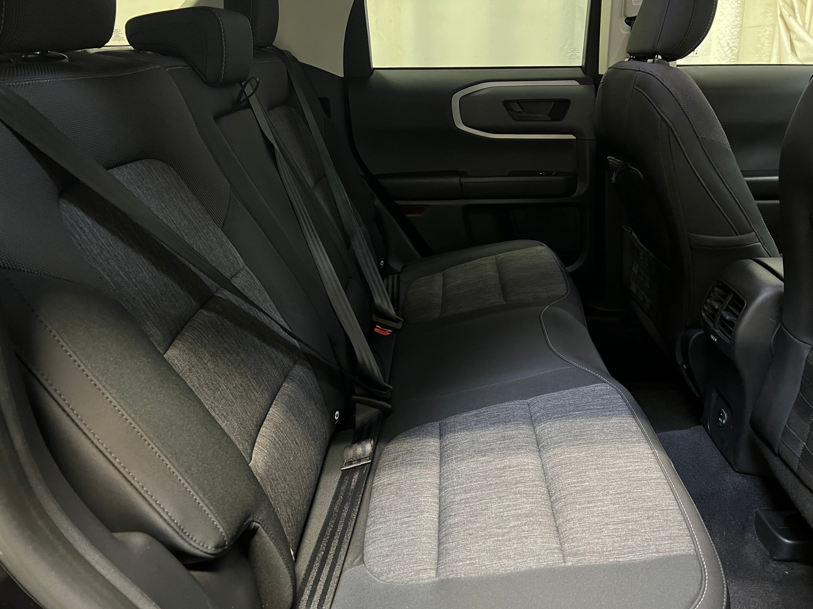 Thumbnail: 2021 Ford Bronco Sport - 6