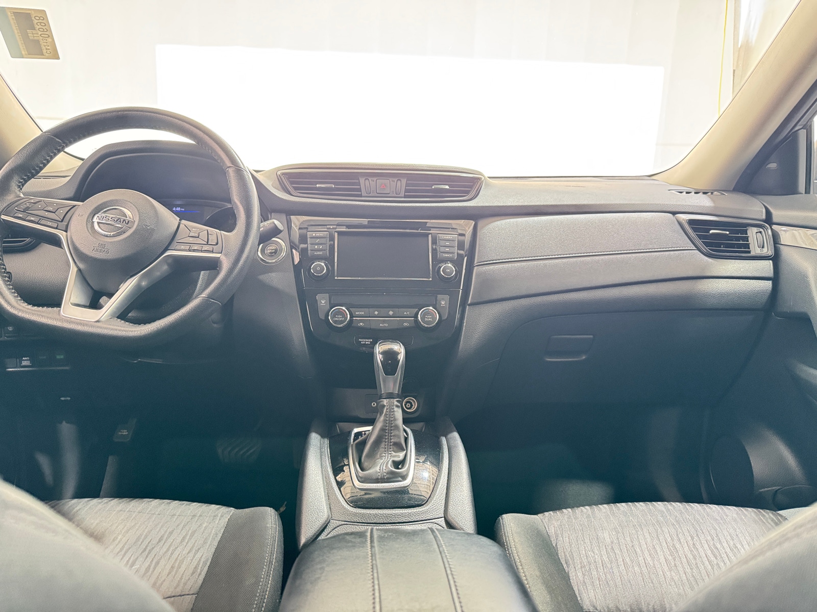 Thumbnail: 2020 Nissan Rogue - 3