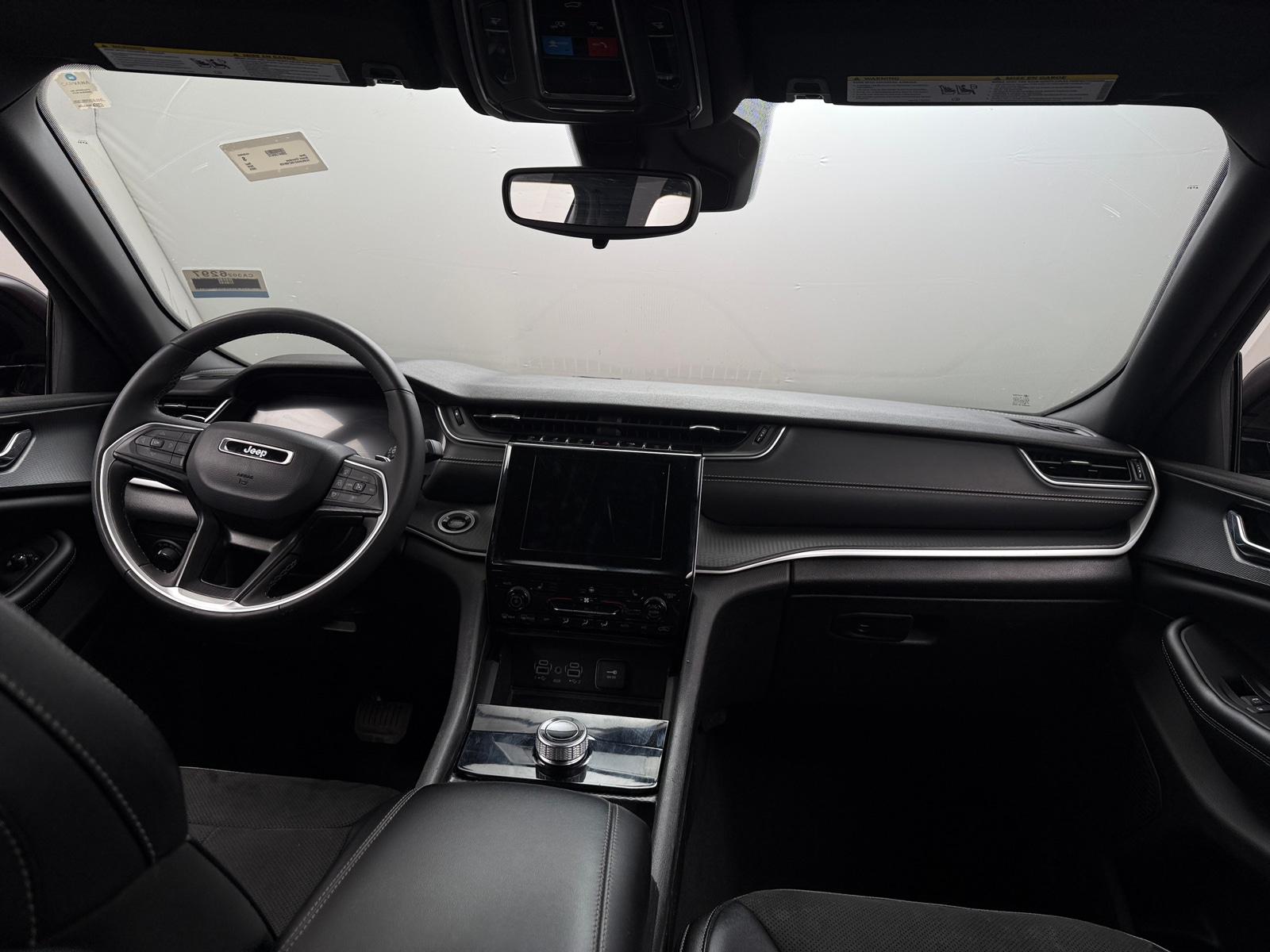 Thumbnail: 2024 Jeep Grand Cherokee - 3