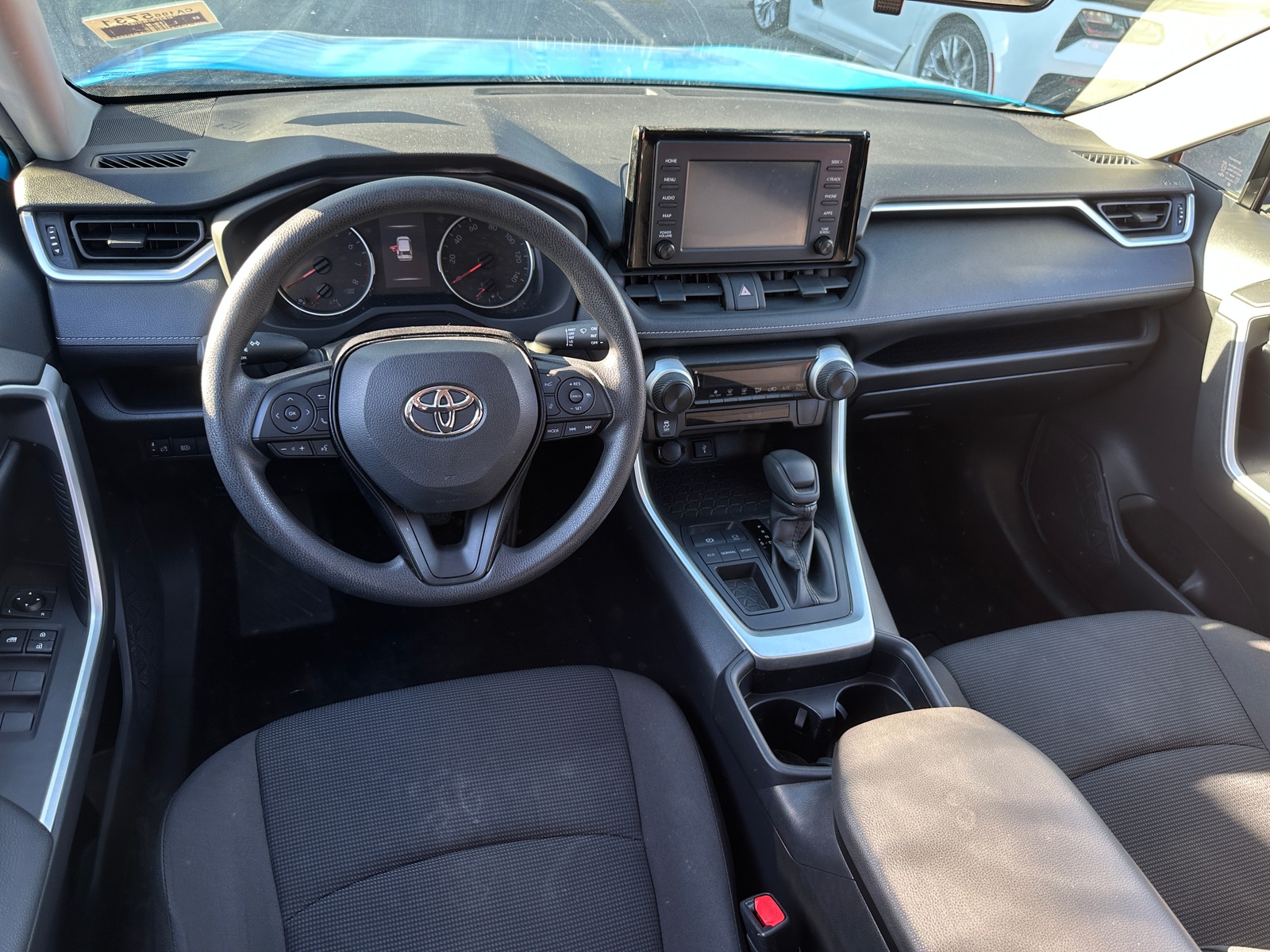 Thumbnail: 2021 Toyota RAV4 - 3