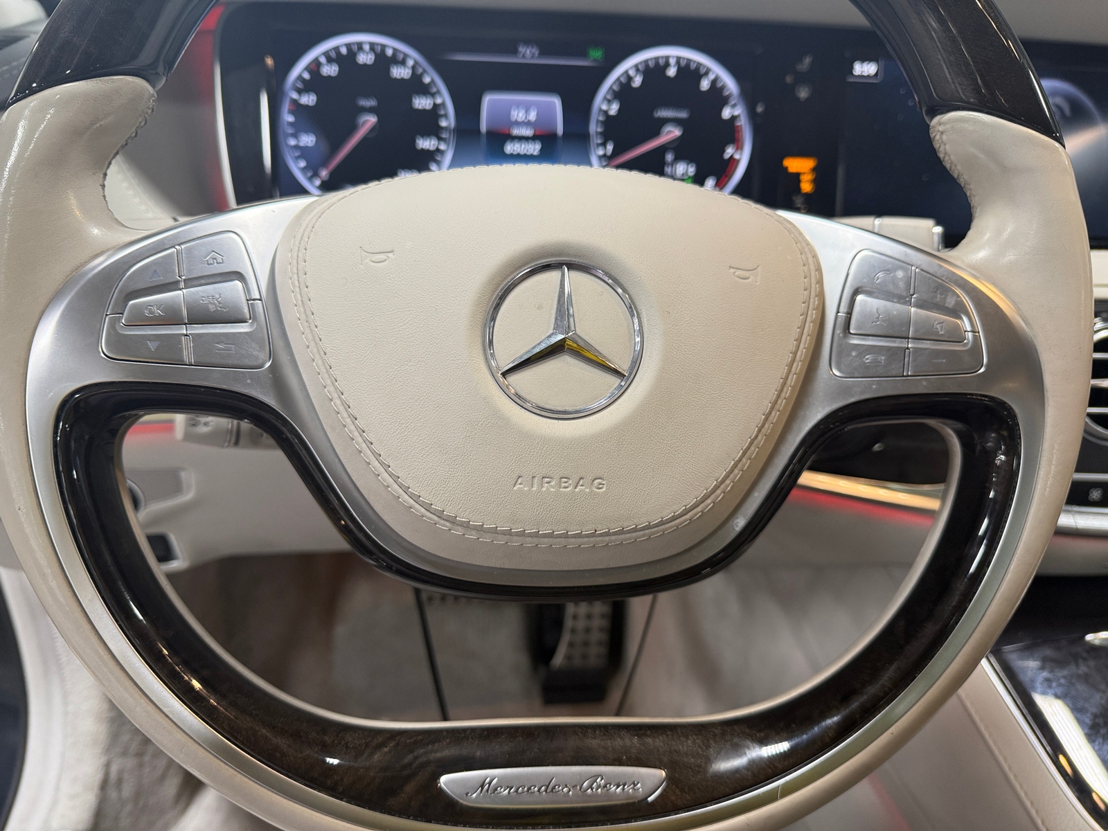 Thumbnail: 2015 Mercedes-Benz S-Class - 4