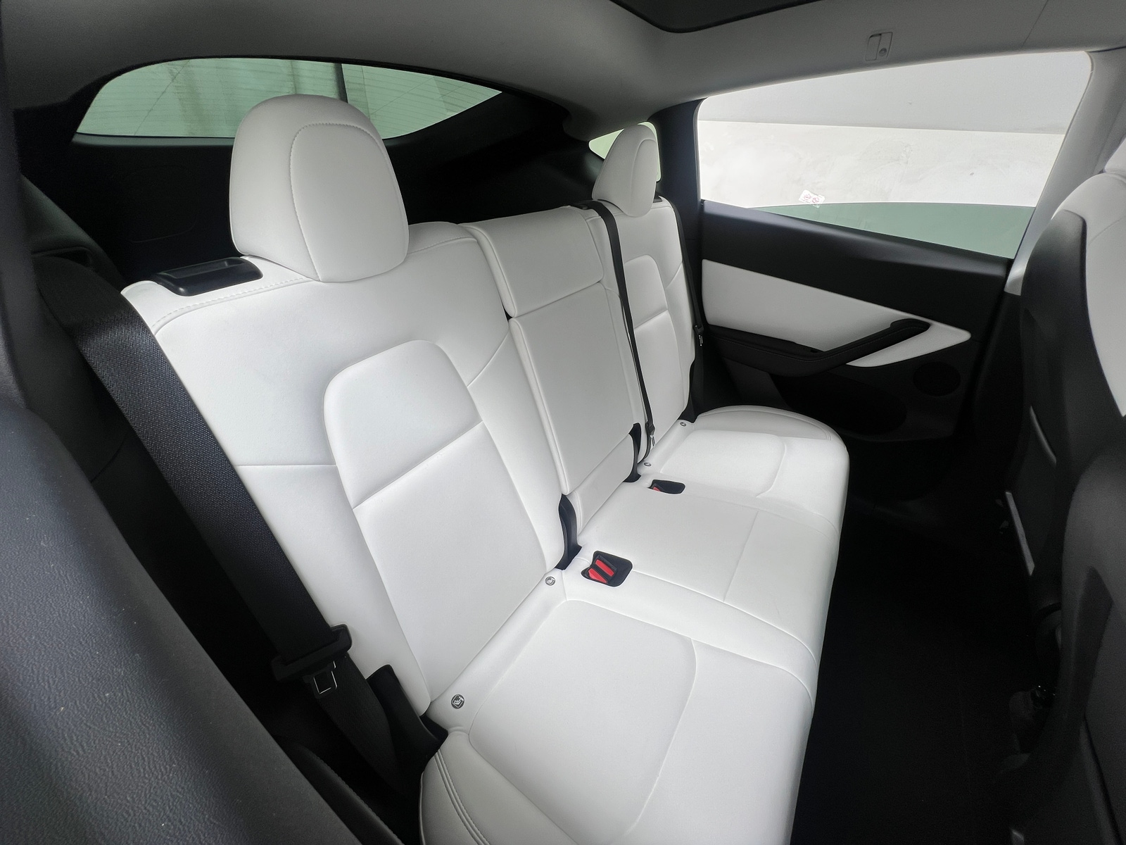 Thumbnail: 2022 Tesla Model Y - 5