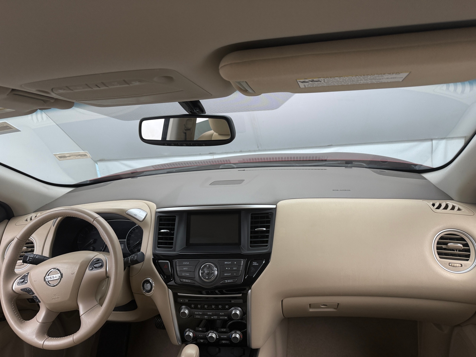 Thumbnail: 2015 Nissan Pathfinder - 3