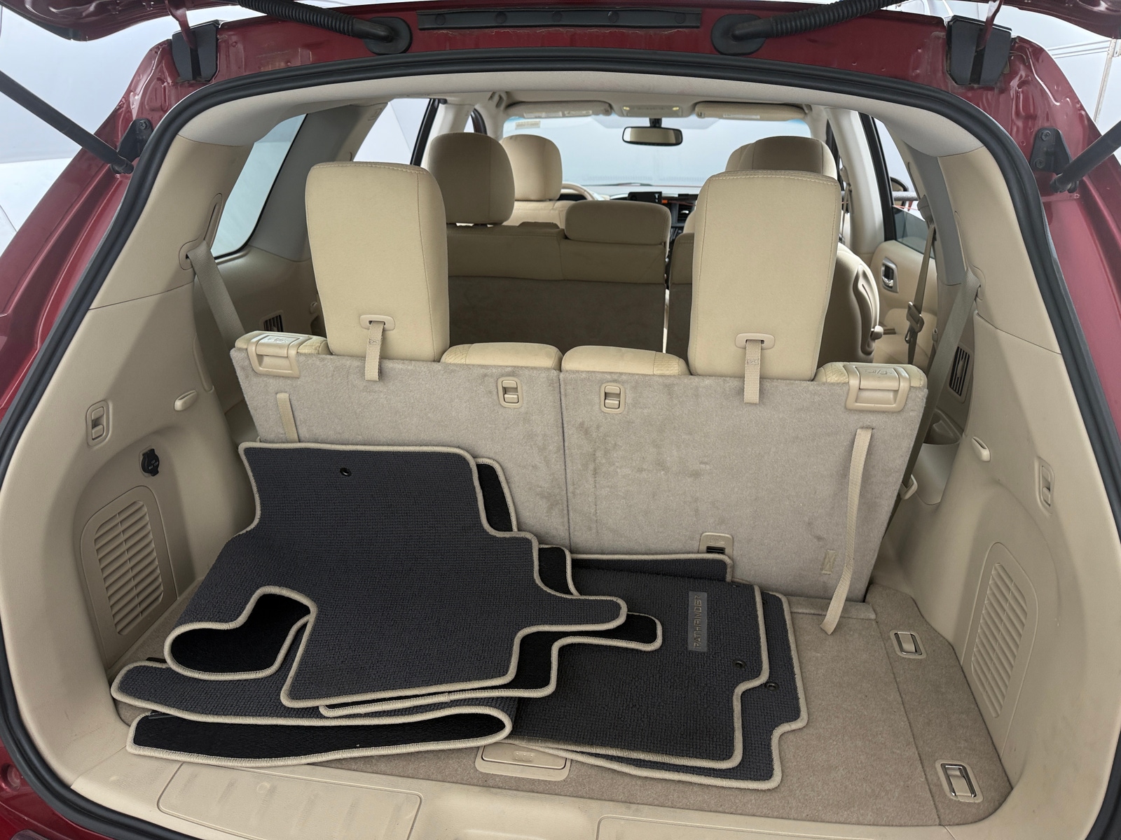 Thumbnail: 2015 Nissan Pathfinder - 7