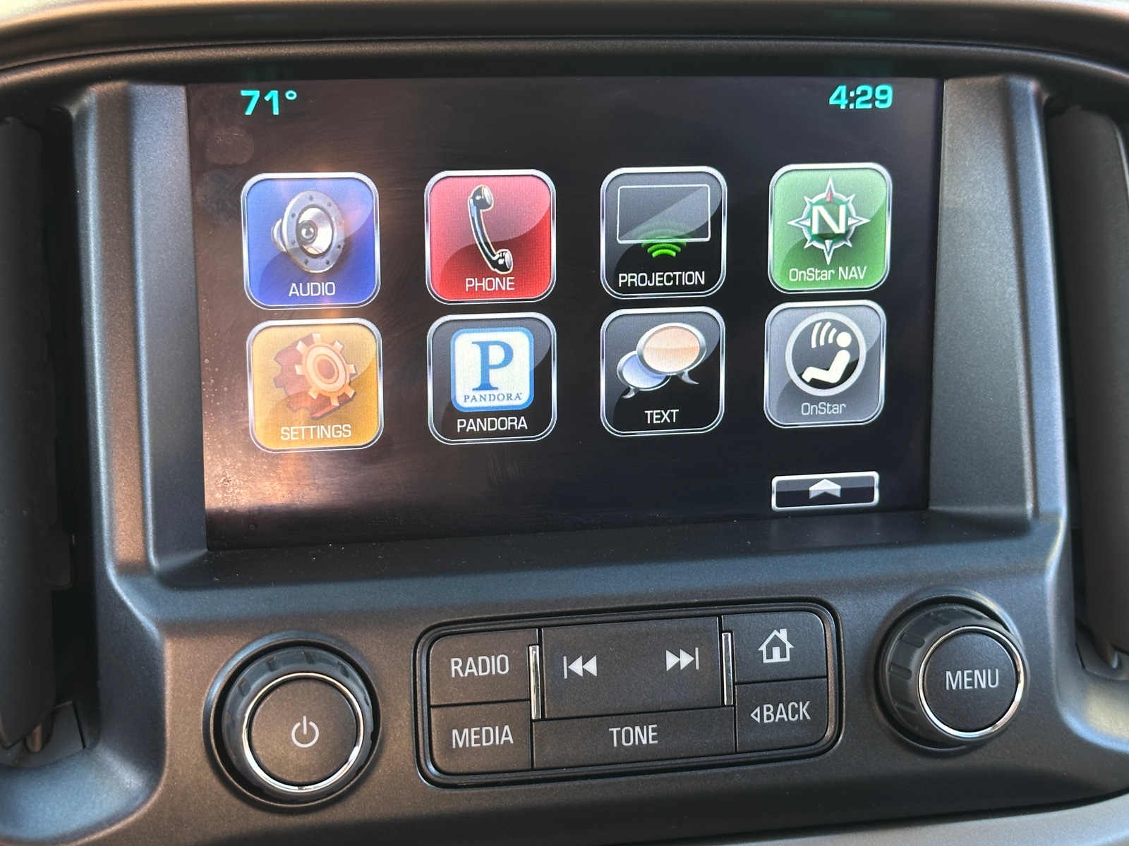 Thumbnail: 2016 Chevrolet Colorado - 4