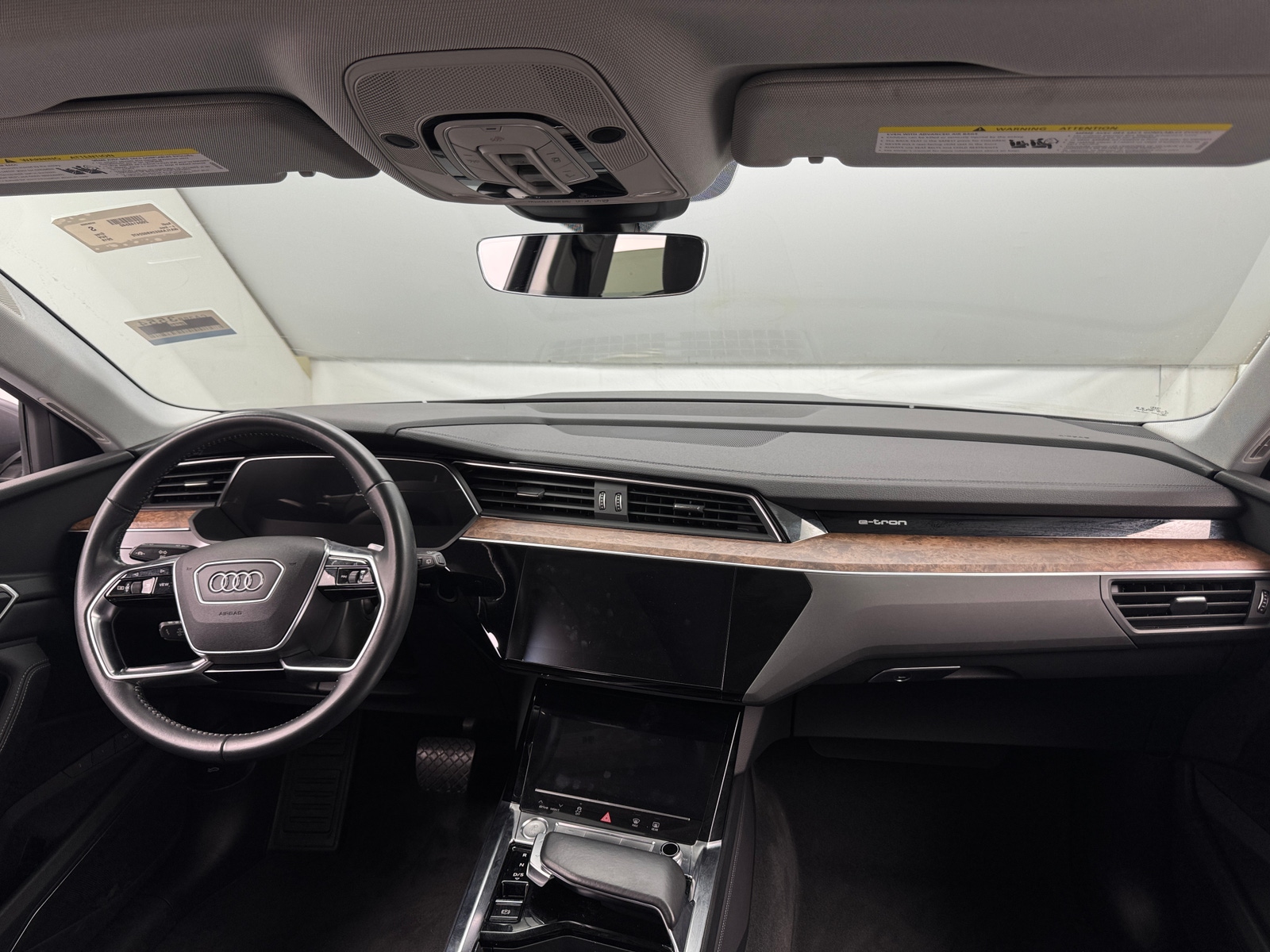 Thumbnail: 2019 Audi e-tron - 2