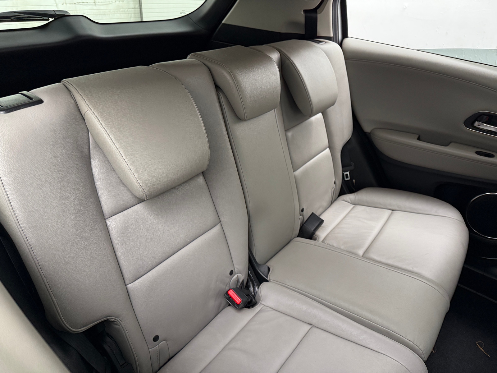 Thumbnail: 2016 Honda HR-V - 5