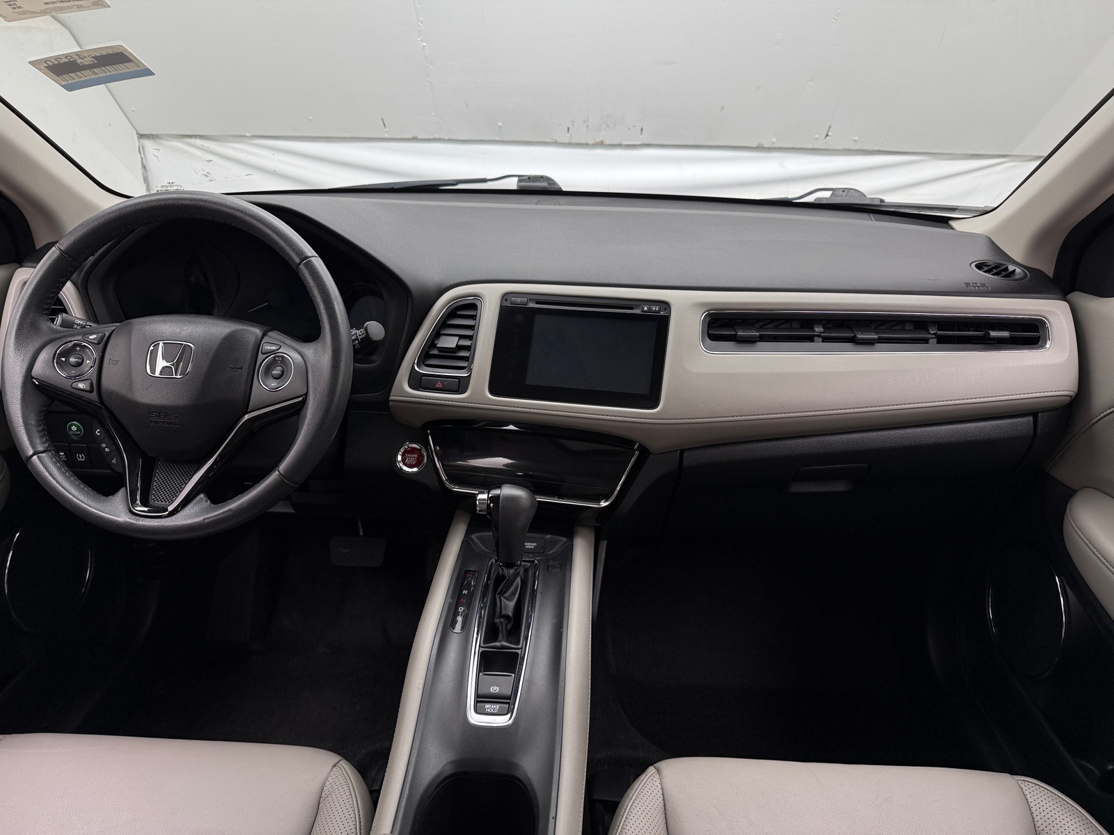 Thumbnail: 2016 Honda HR-V - 2