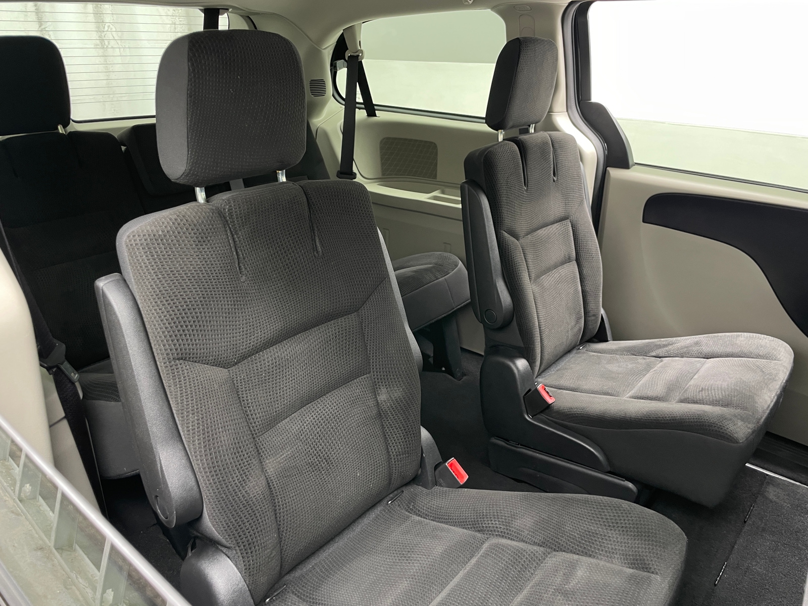 Thumbnail: 2019 Dodge Grand Caravan - 6