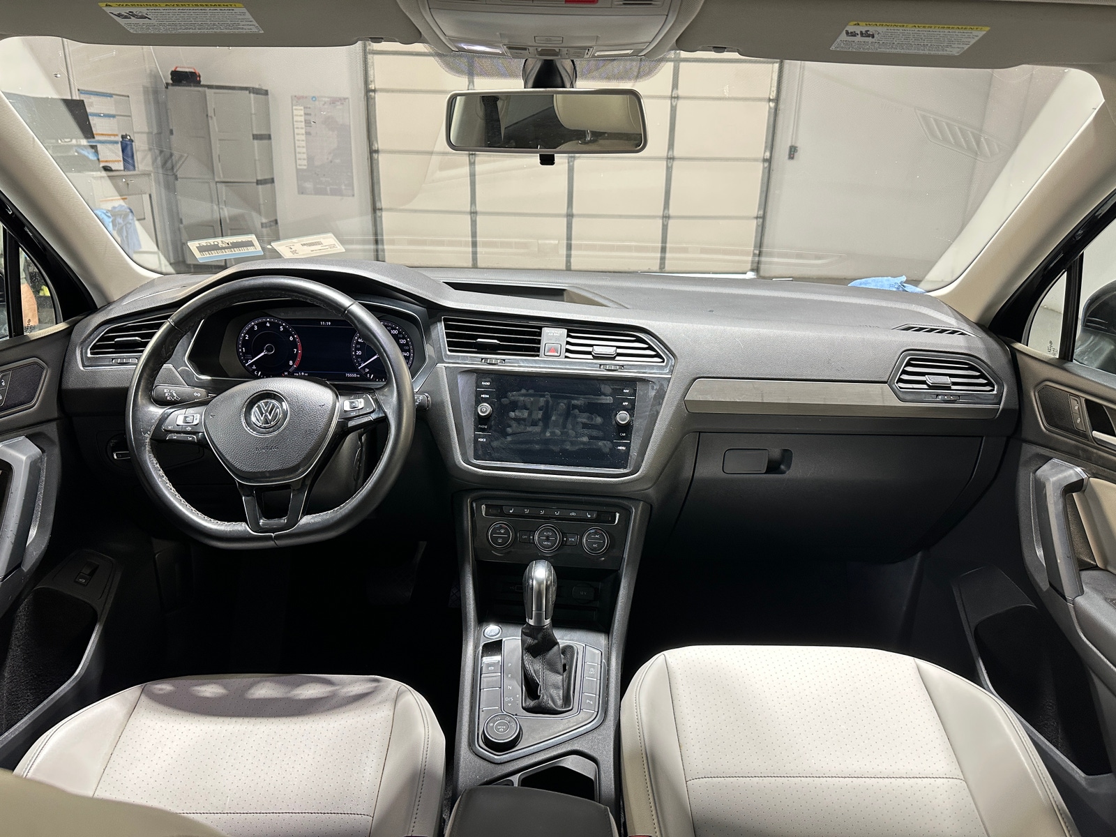 Thumbnail: 2019 Volkswagen Tiguan - 2