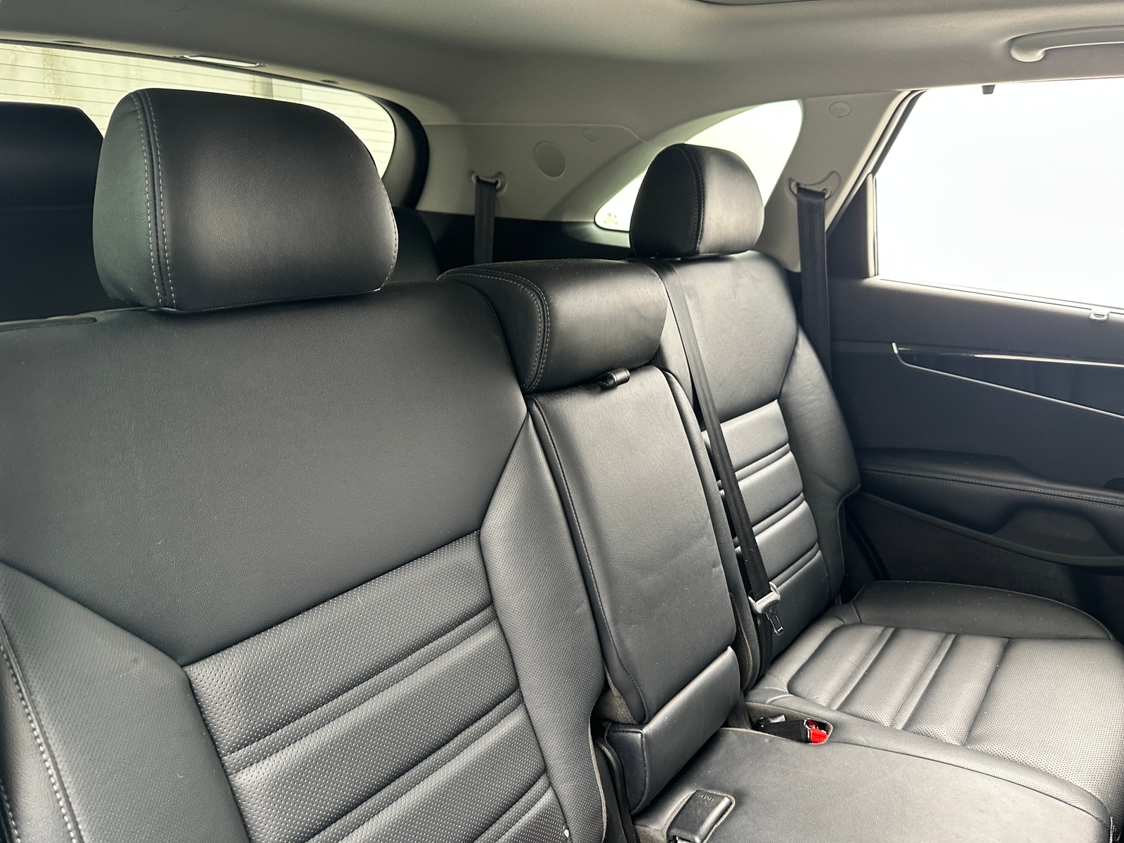 Thumbnail: 2017 Kia Sorento - 5