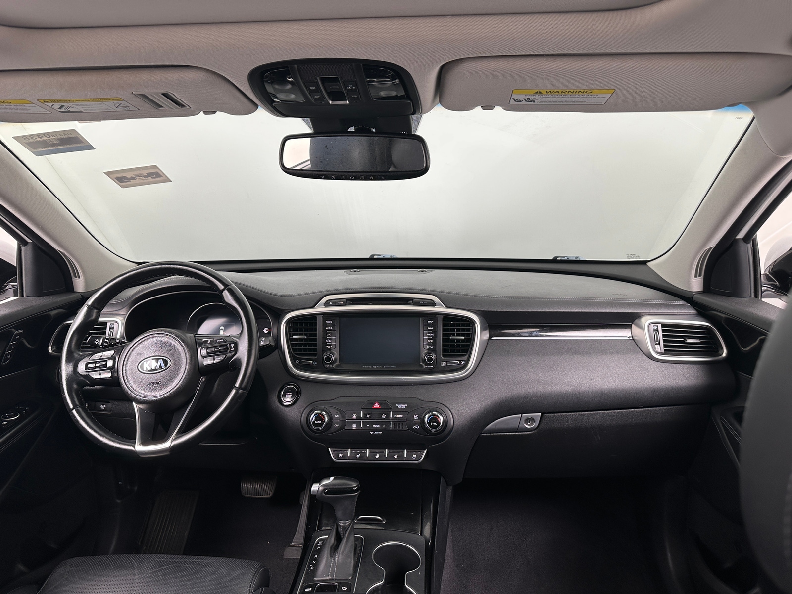 Thumbnail: 2017 Kia Sorento - 2