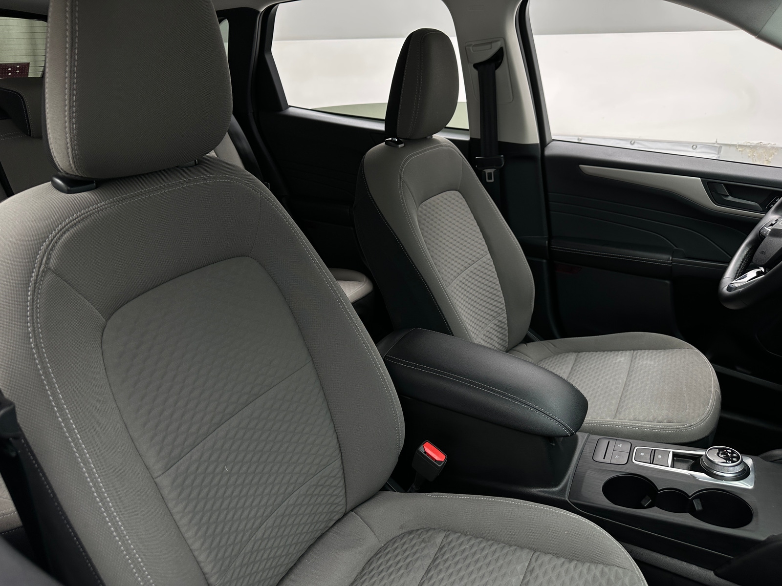 Thumbnail: 2022 Ford Escape - 2