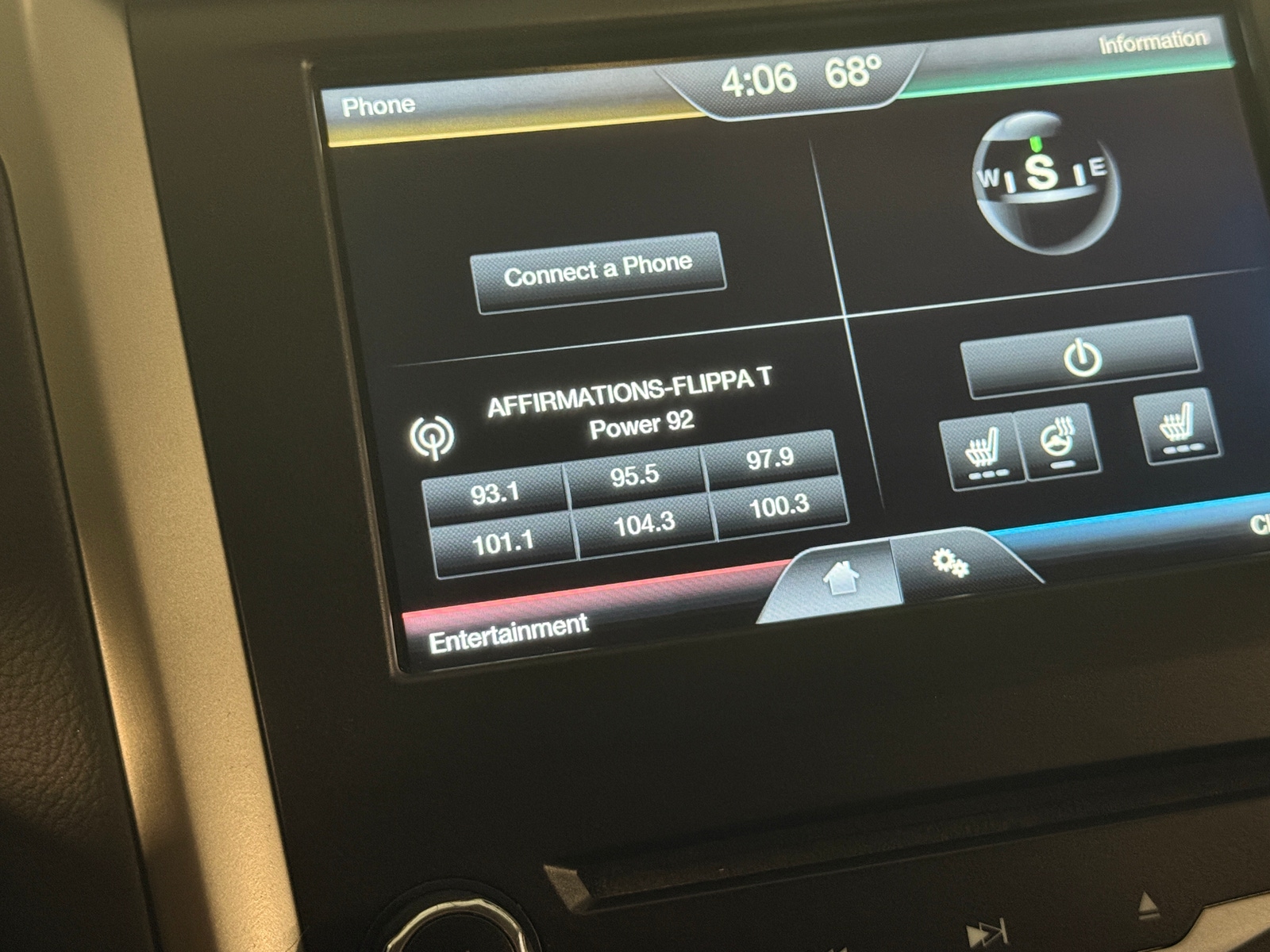 Thumbnail: 2015 Ford Fusion - 3