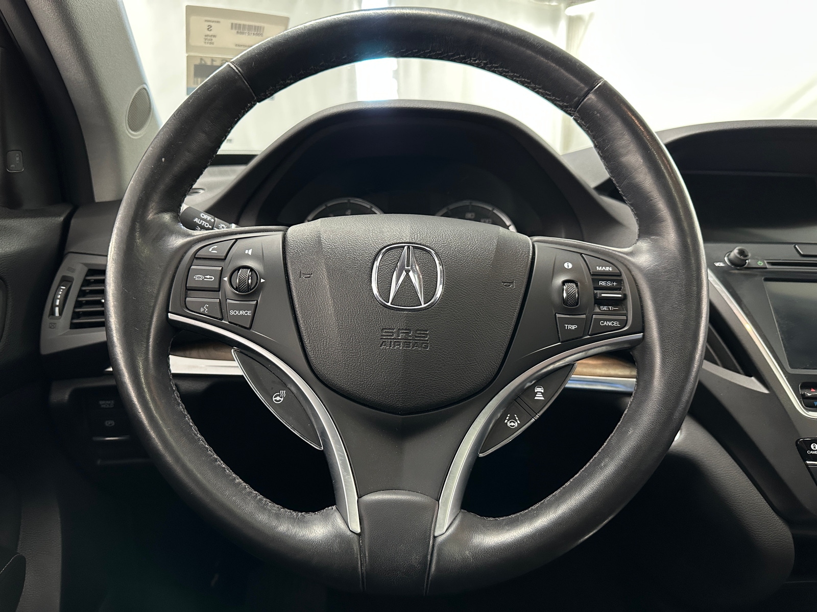Thumbnail: 2017 Acura MDX - 4