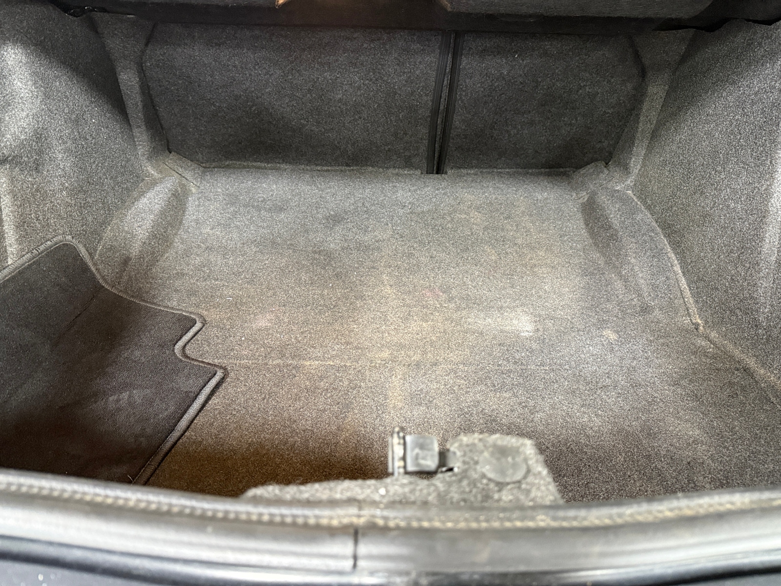 Thumbnail: 2015 Dodge Challenger - 4