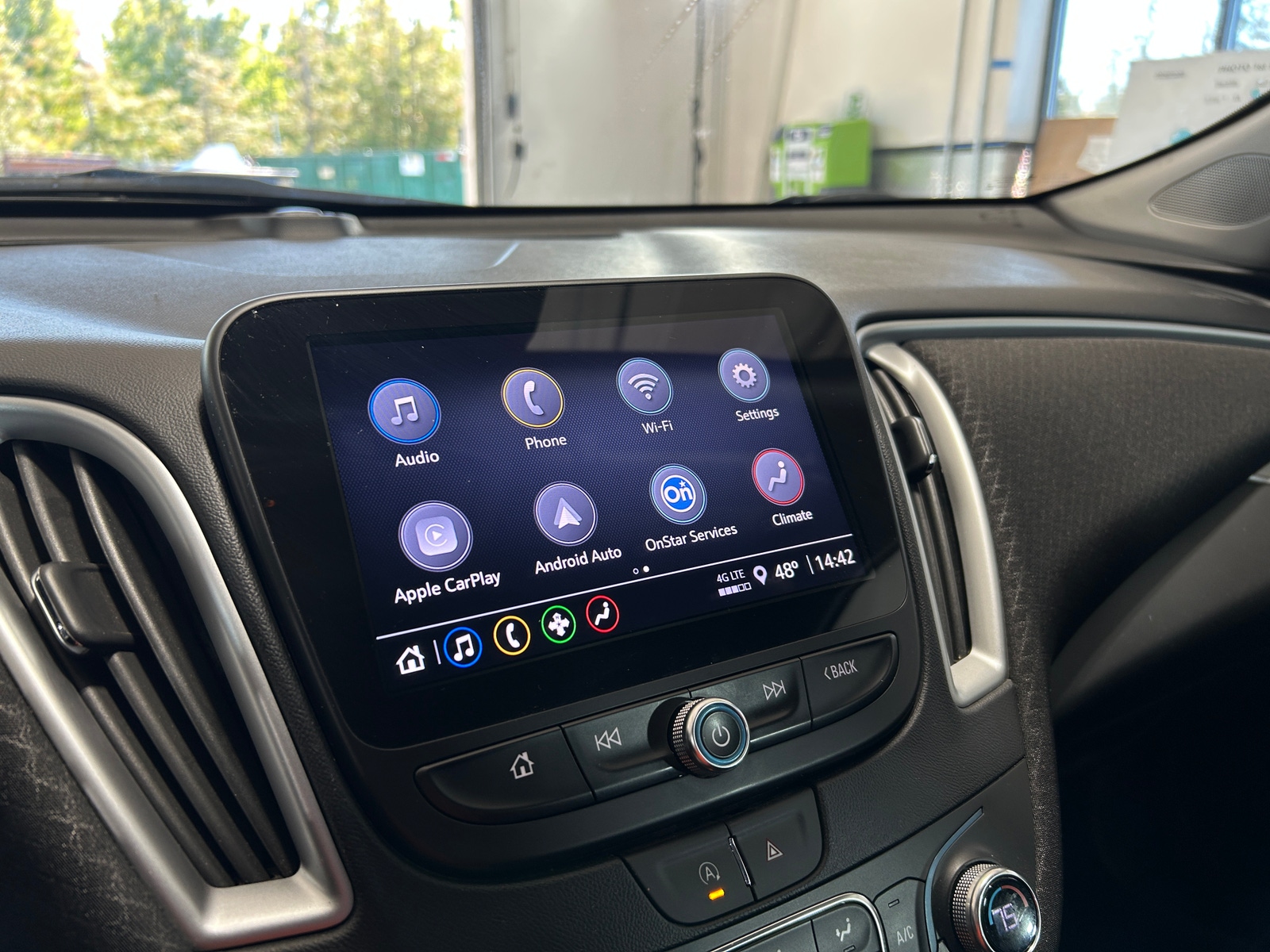 Thumbnail: 2023 Chevrolet Malibu - 4