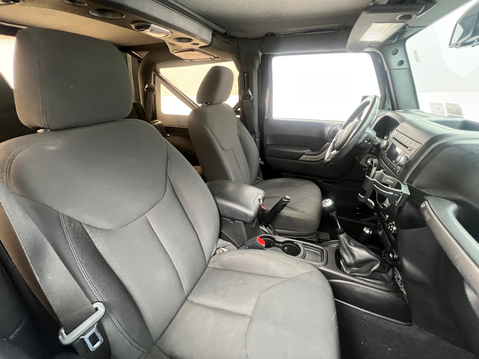Thumbnail: 2015 Jeep Wrangler - 2