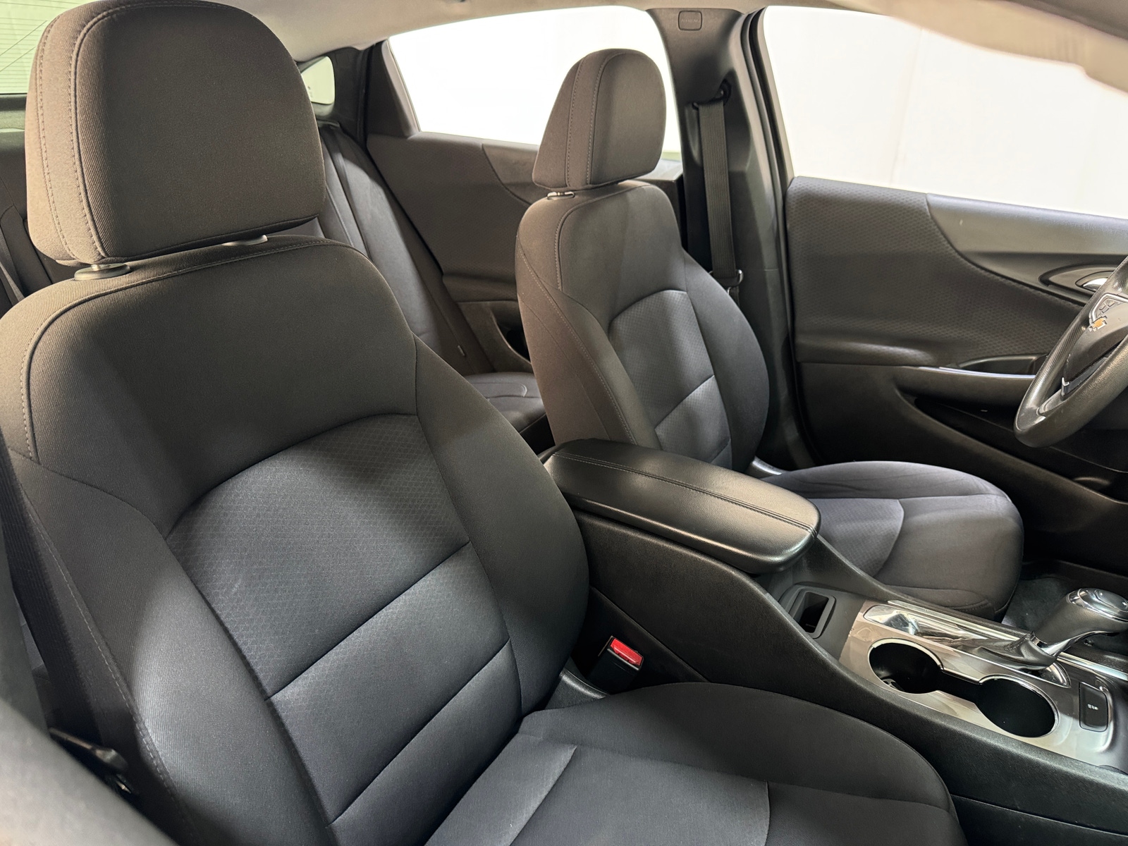 Thumbnail: 2019 Chevrolet Malibu - 2