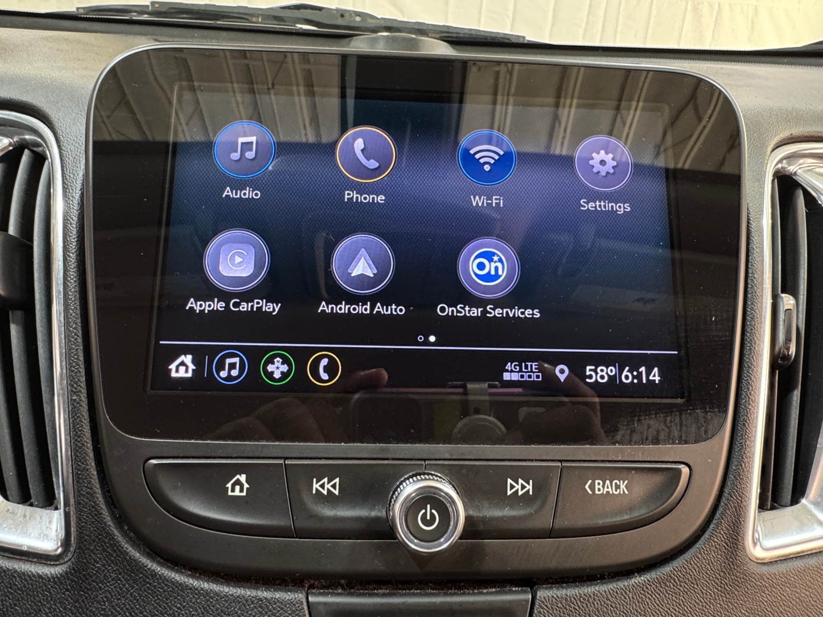Thumbnail: 2019 Chevrolet Malibu - 4
