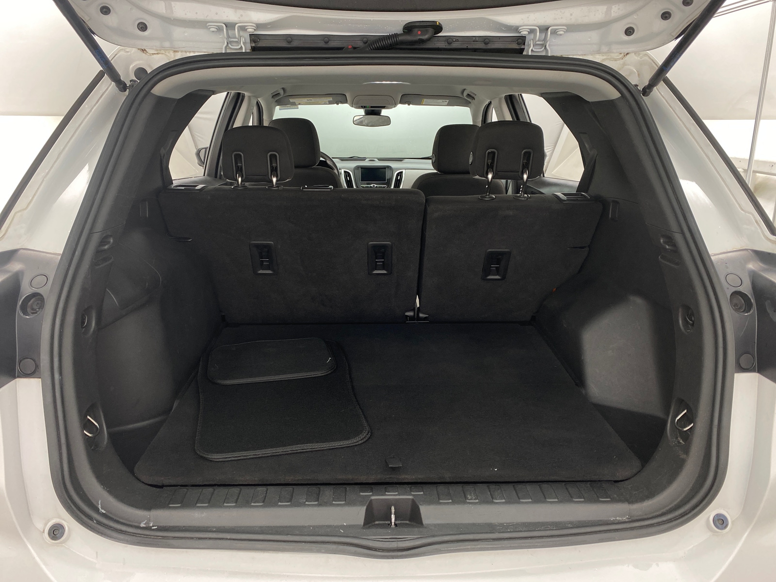 Thumbnail: 2020 Chevrolet Equinox - 7