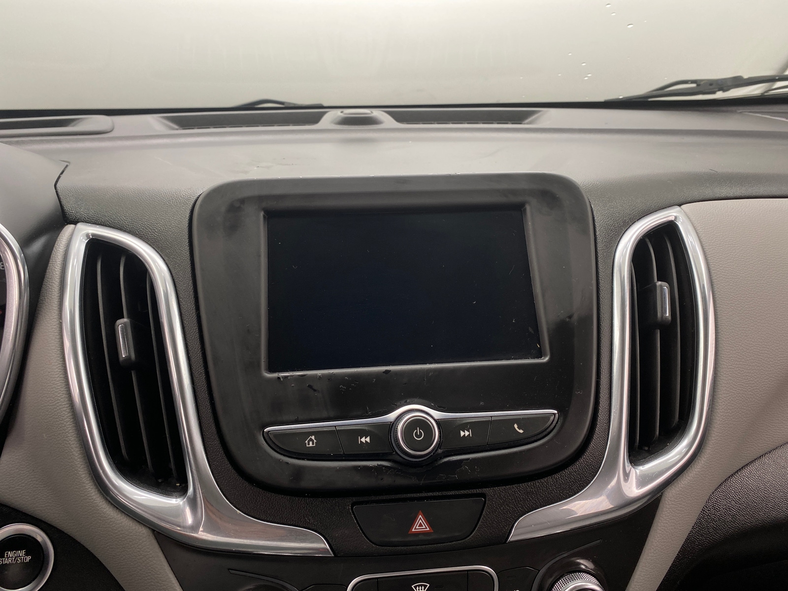 Thumbnail: 2020 Chevrolet Equinox - 4