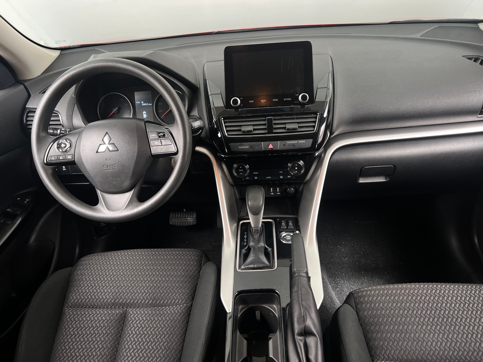 Thumbnail: 2023 Mitsubishi Eclipse Cross - 3