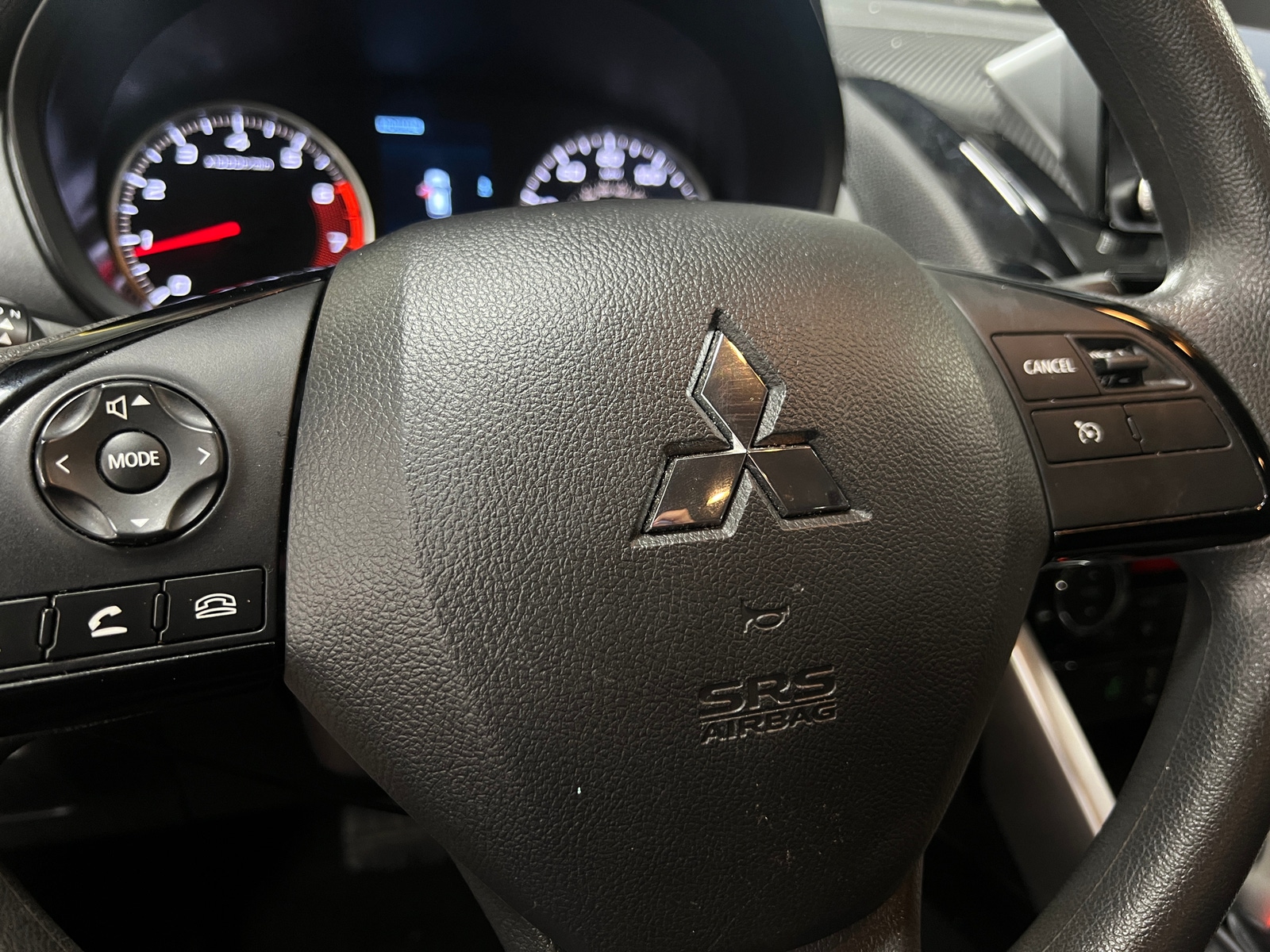 Thumbnail: 2023 Mitsubishi Eclipse Cross - 5