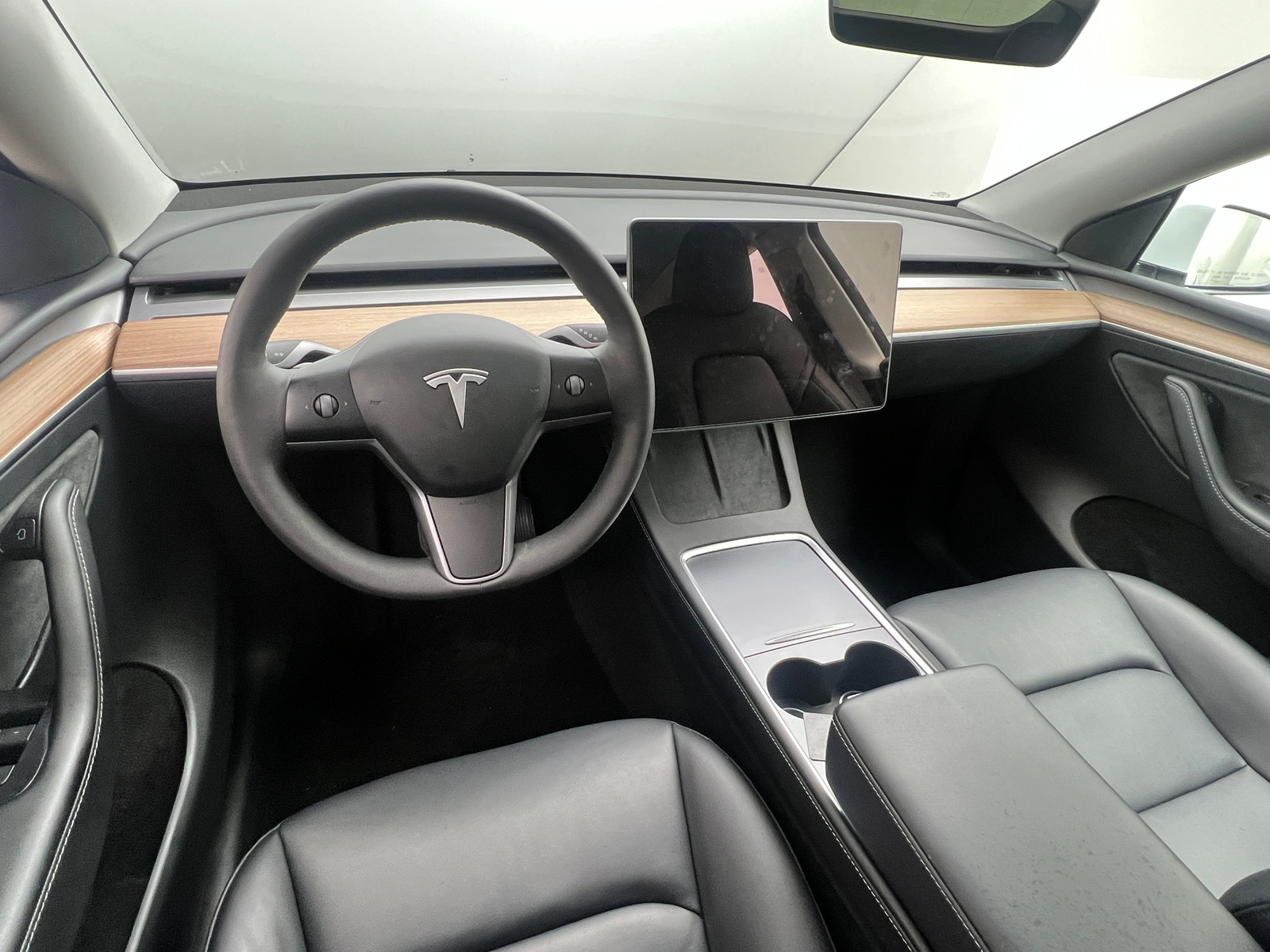 Thumbnail: 2024 Tesla Model Y - 2