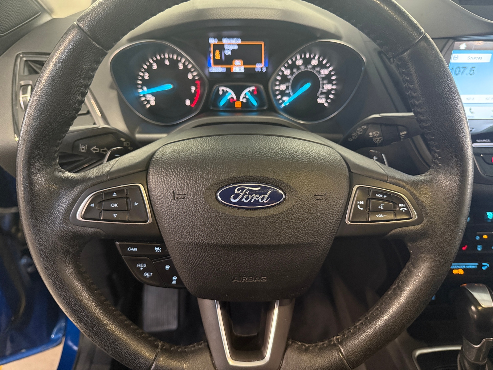 Thumbnail: 2017 Ford Escape - 4