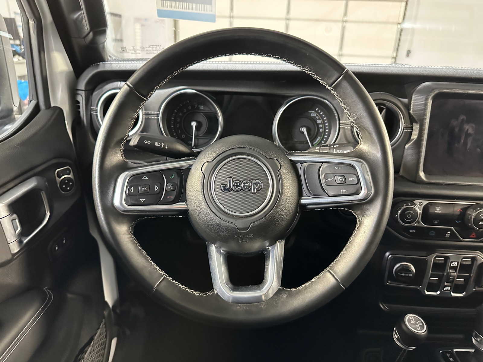 Thumbnail: 2022 Jeep Wrangler - 4