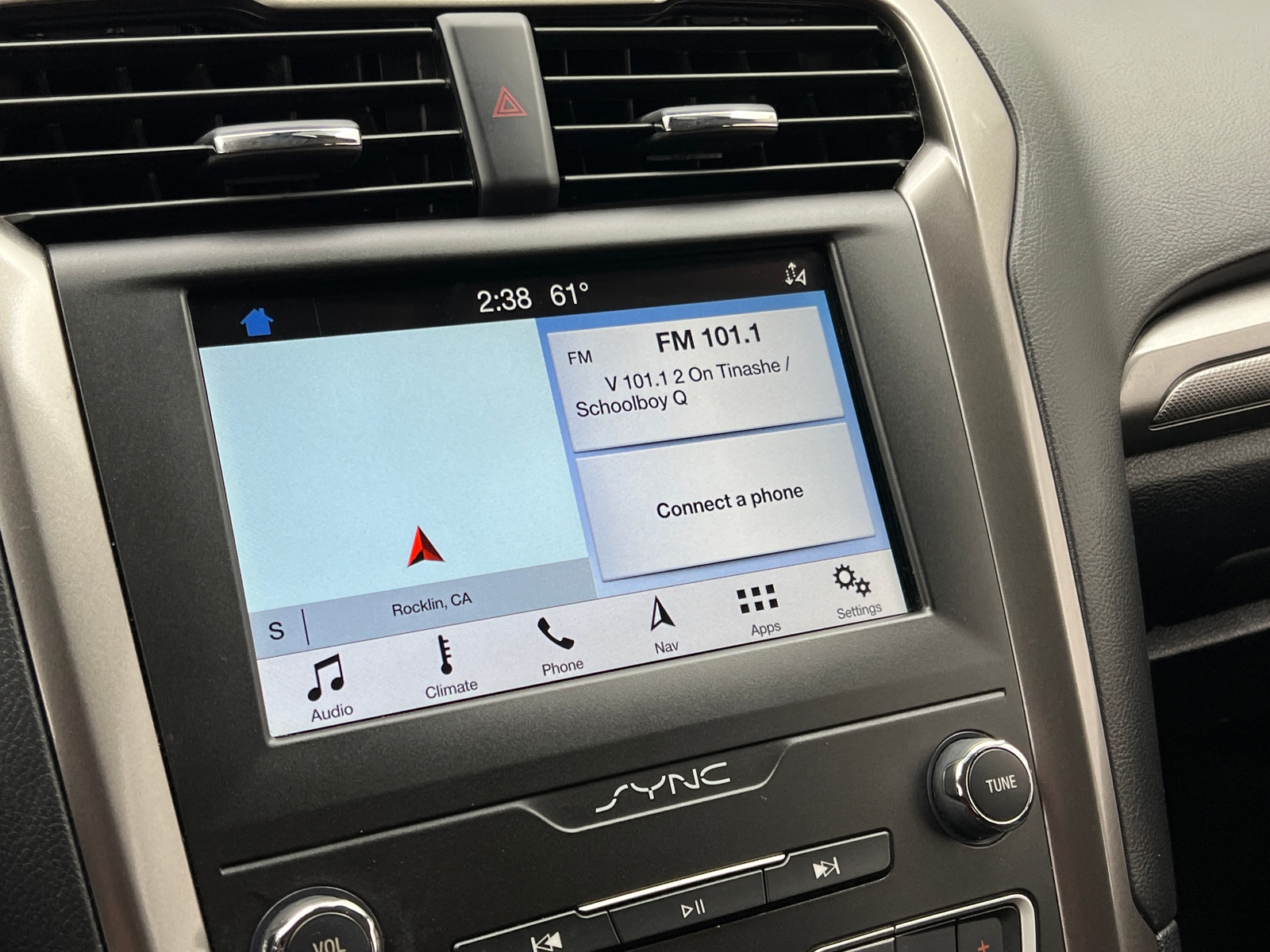 Thumbnail: 2019 Ford Fusion - 4