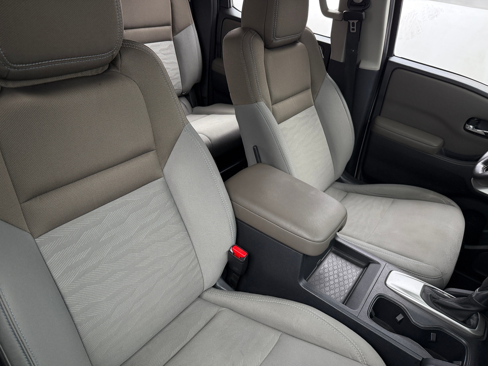 Thumbnail: 2022 Nissan Frontier - 2