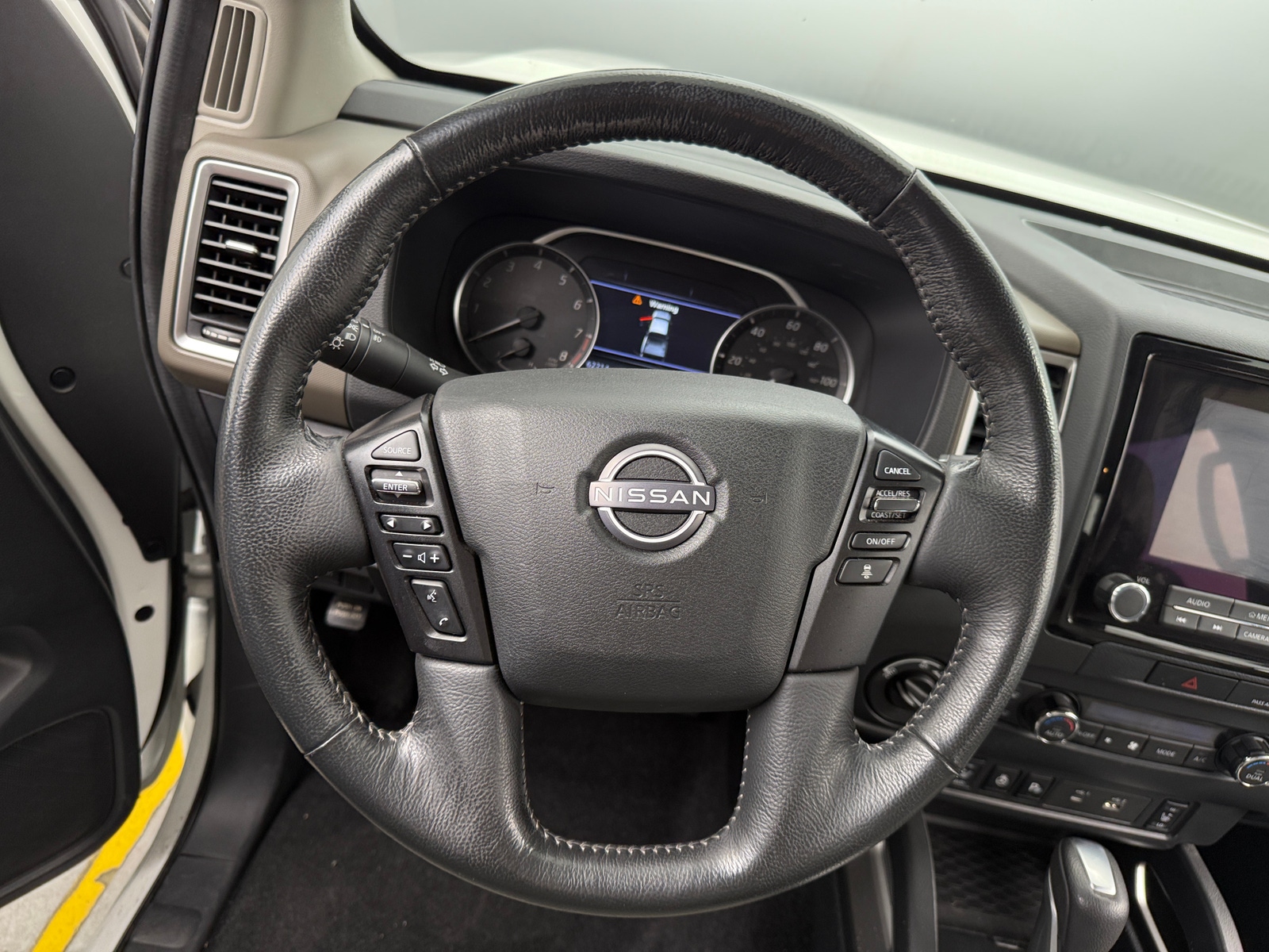 Thumbnail: 2022 Nissan Frontier - 5