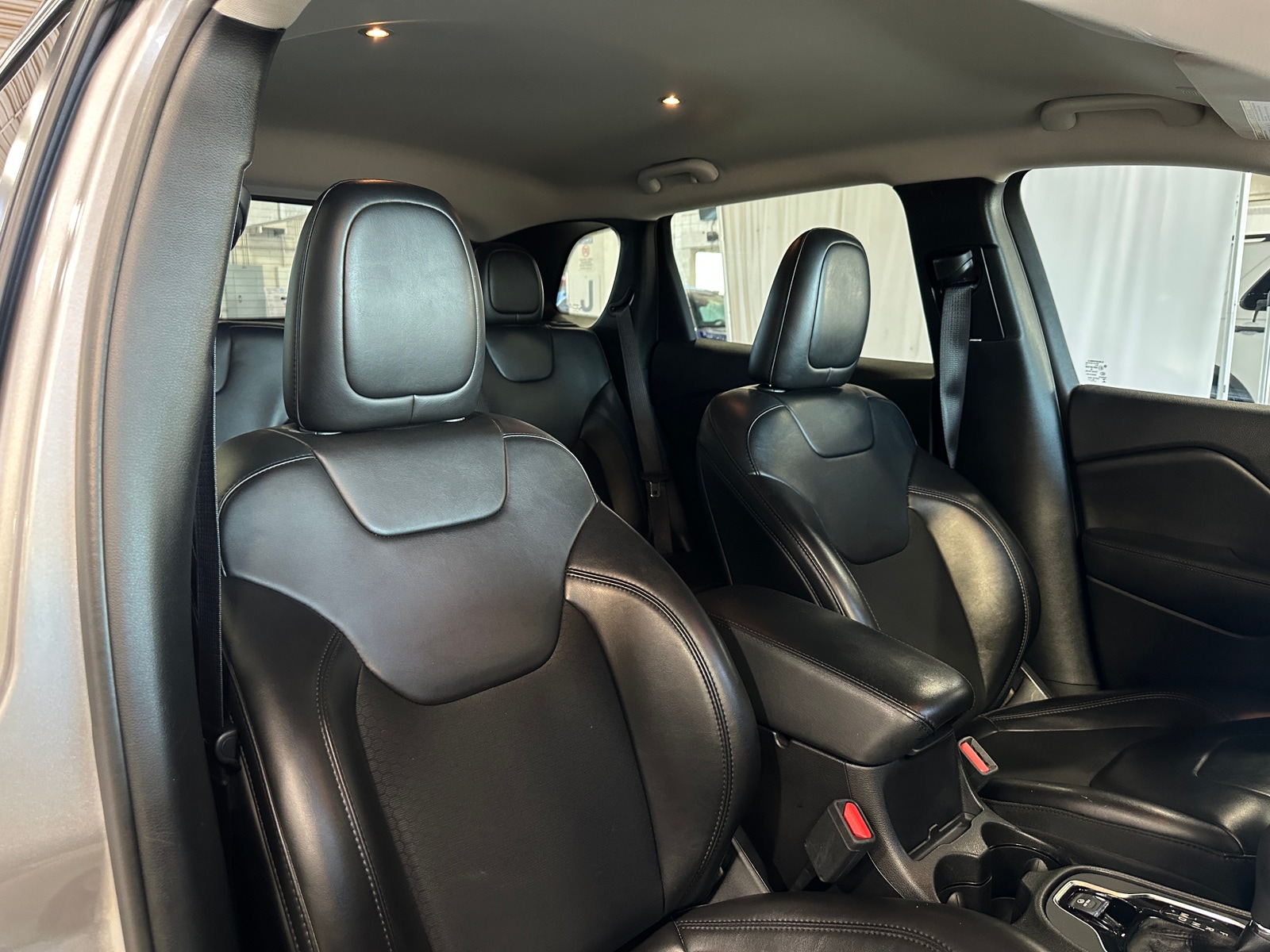 Thumbnail: 2021 Jeep Cherokee - 2