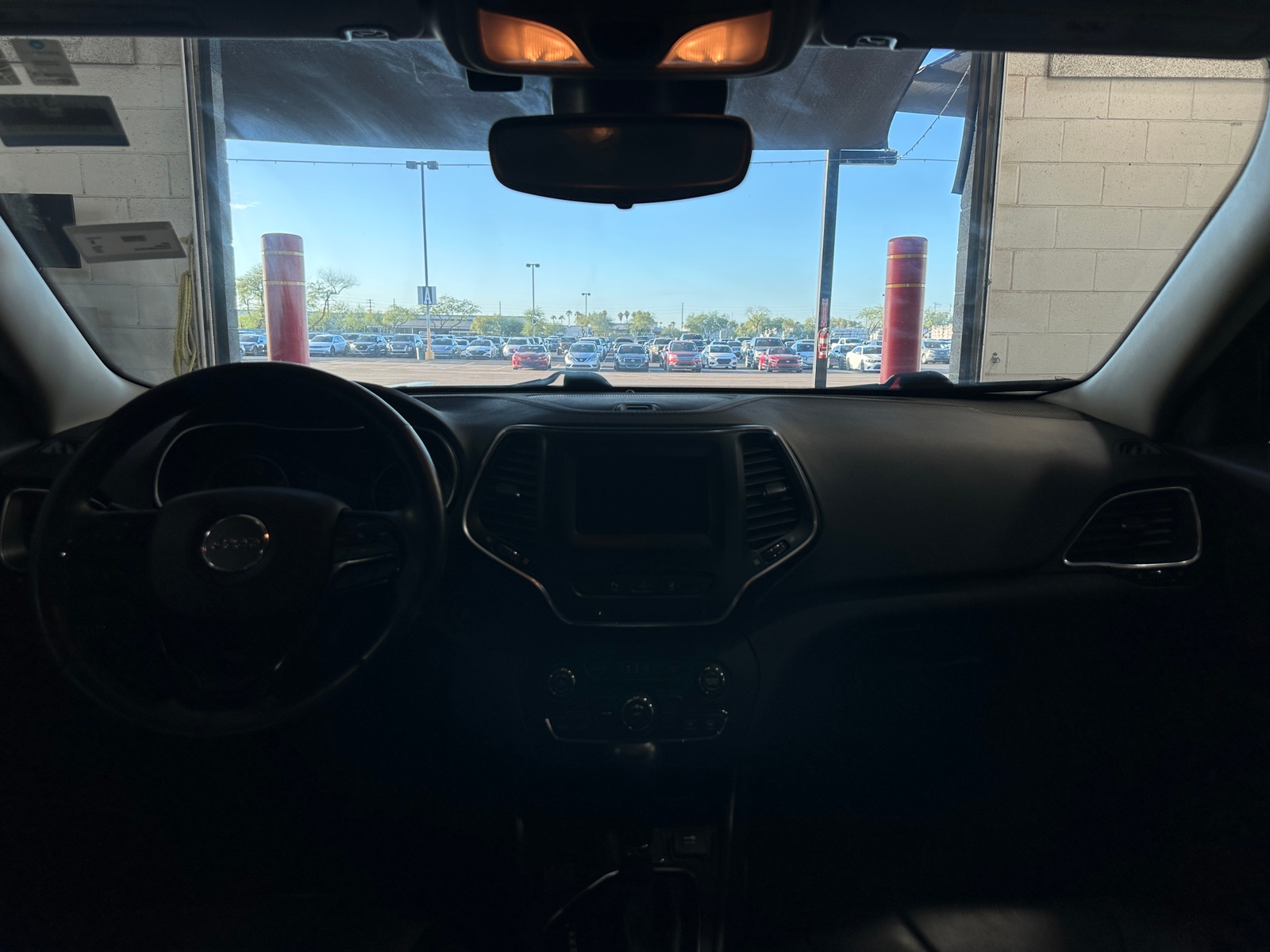 Thumbnail: 2021 Jeep Cherokee - 3