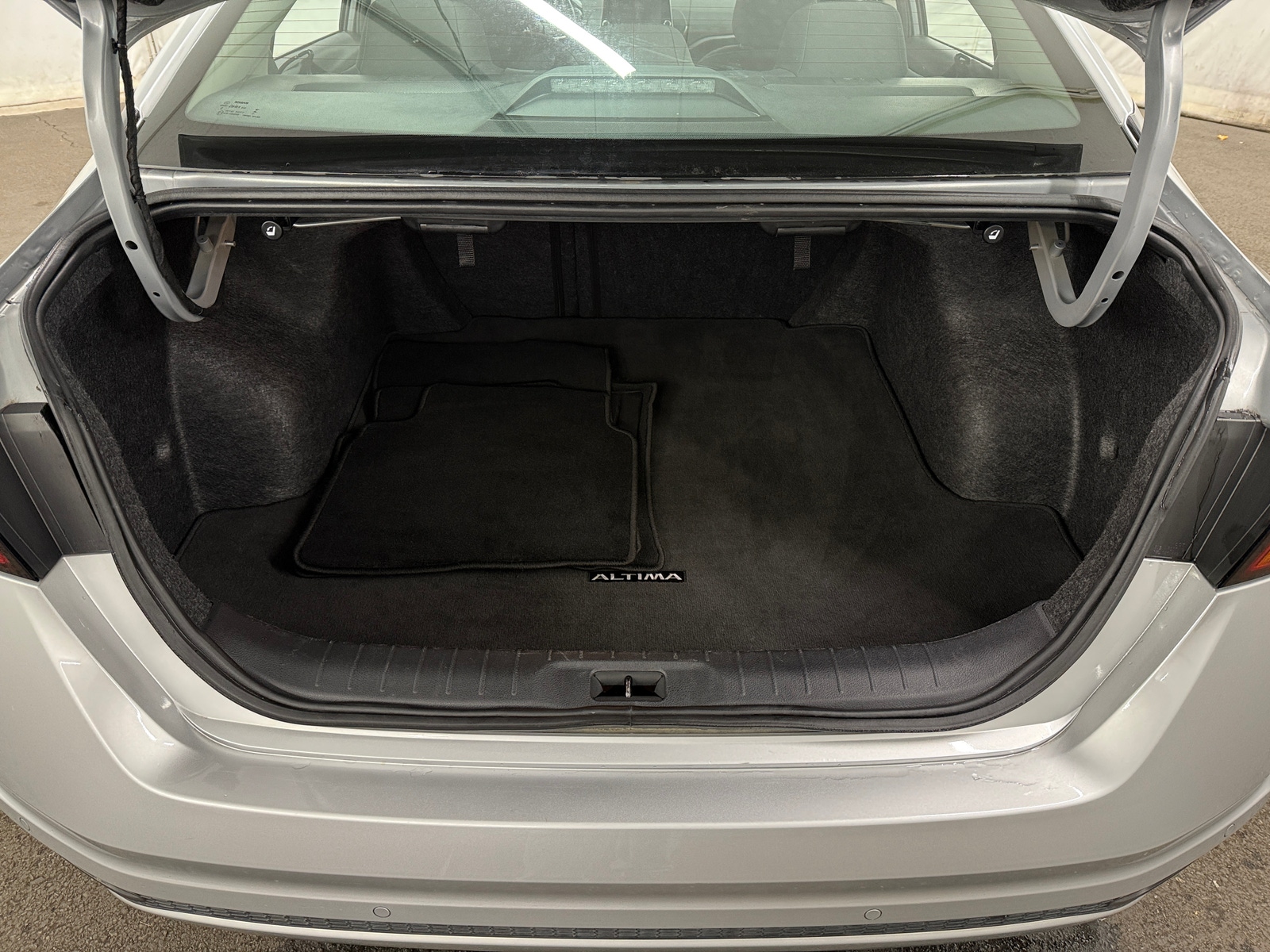 Thumbnail: 2024 Nissan Altima - 7