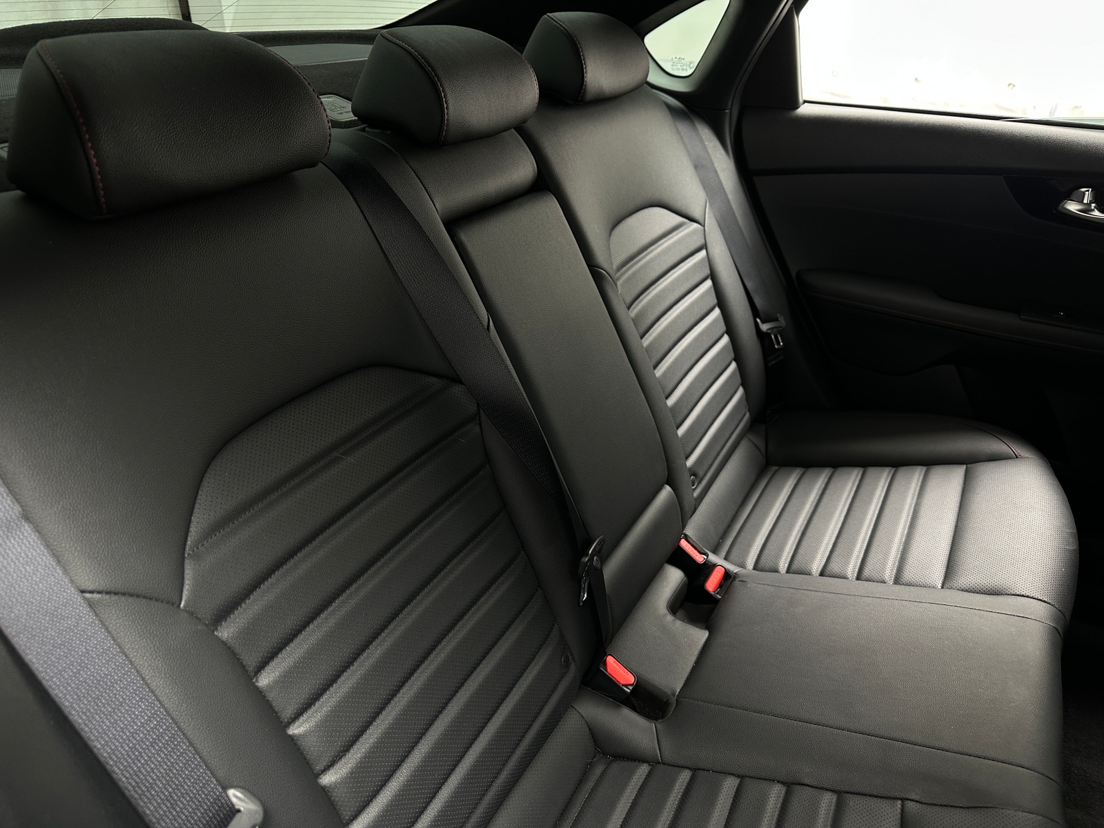 Thumbnail: 2022 Kia Forte - 6