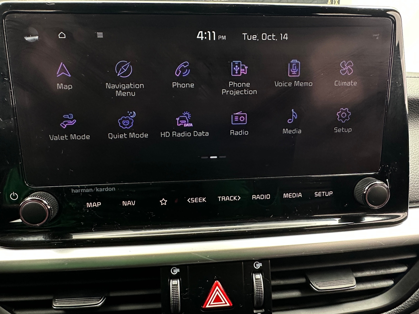 Thumbnail: 2022 Kia Forte - 4