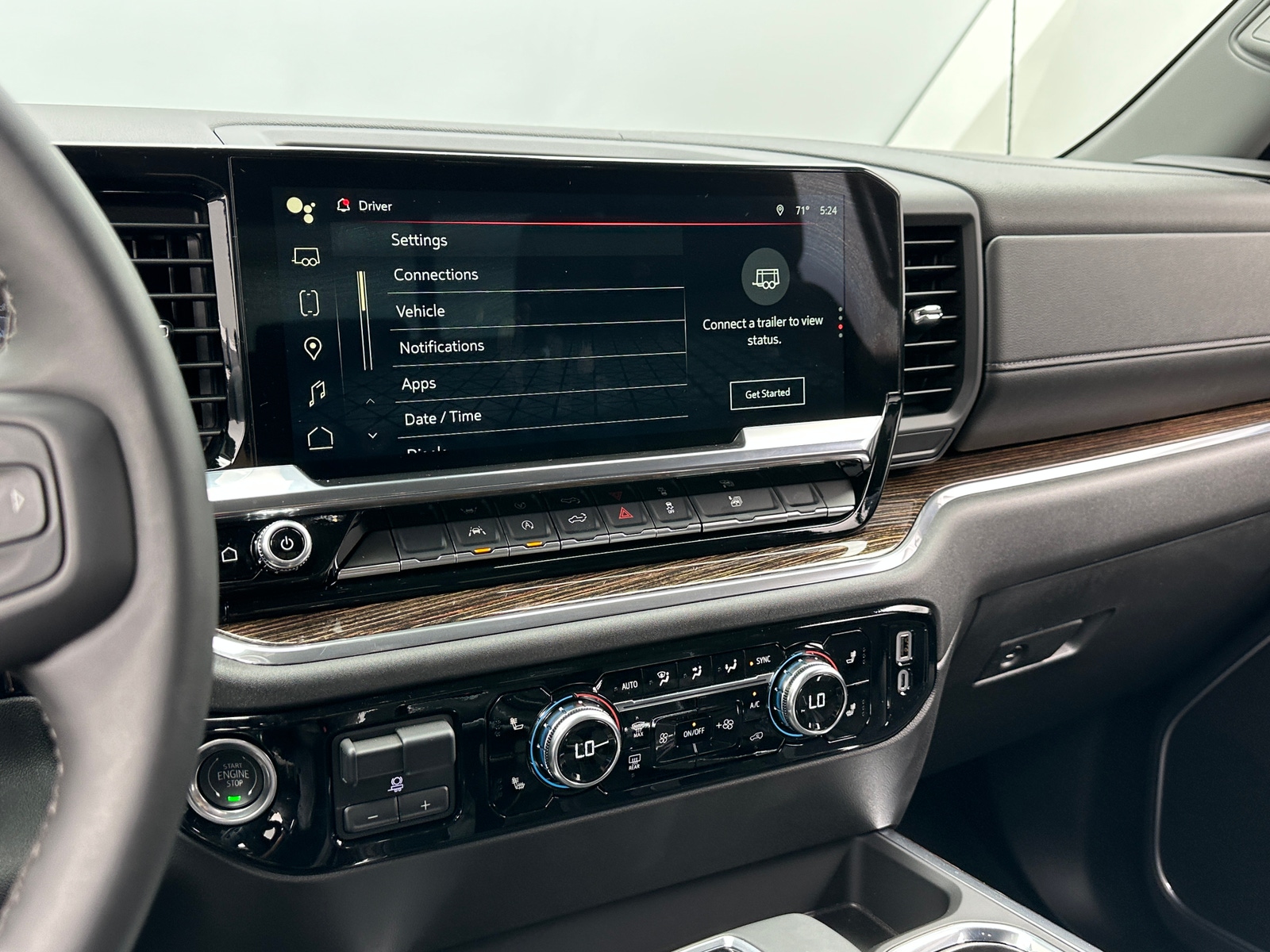 Thumbnail: 2025 GMC Sierra 1500 - 4