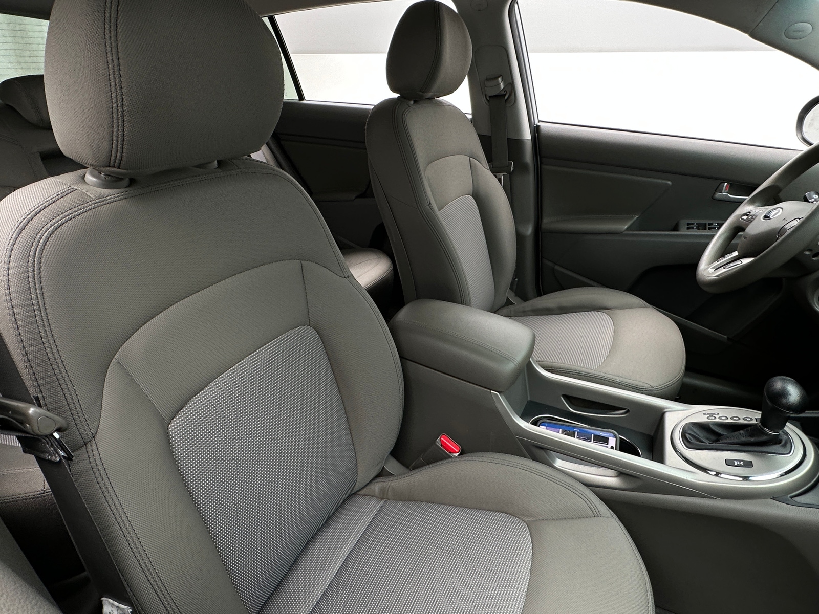Thumbnail: 2016 Kia Sportage - 2