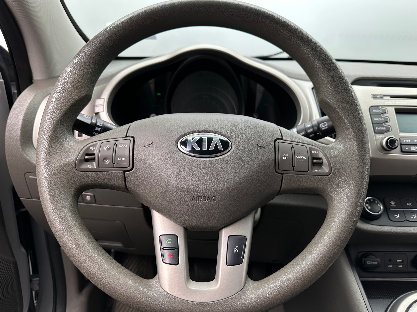 Thumbnail: 2016 Kia Sportage - 5