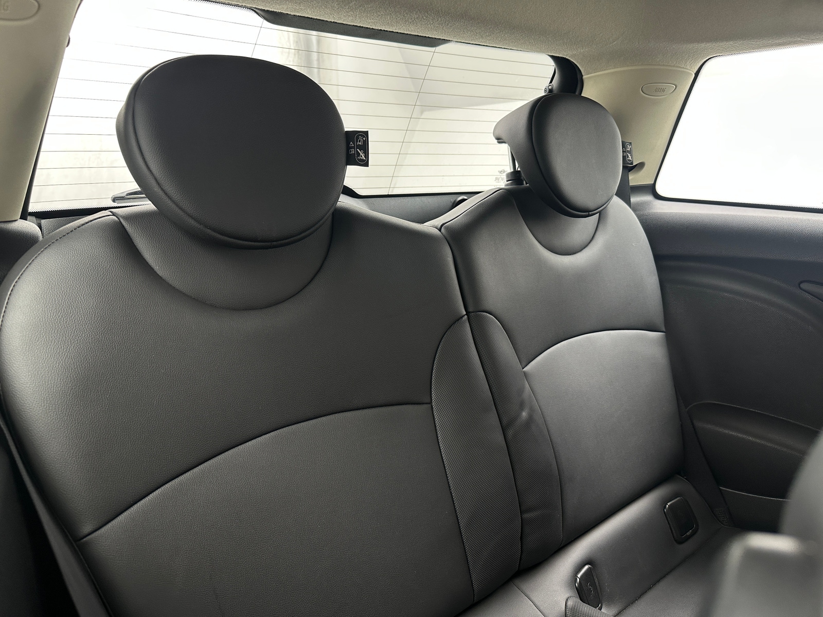 Thumbnail: 2013 MINI Cooper Hardtop - 5