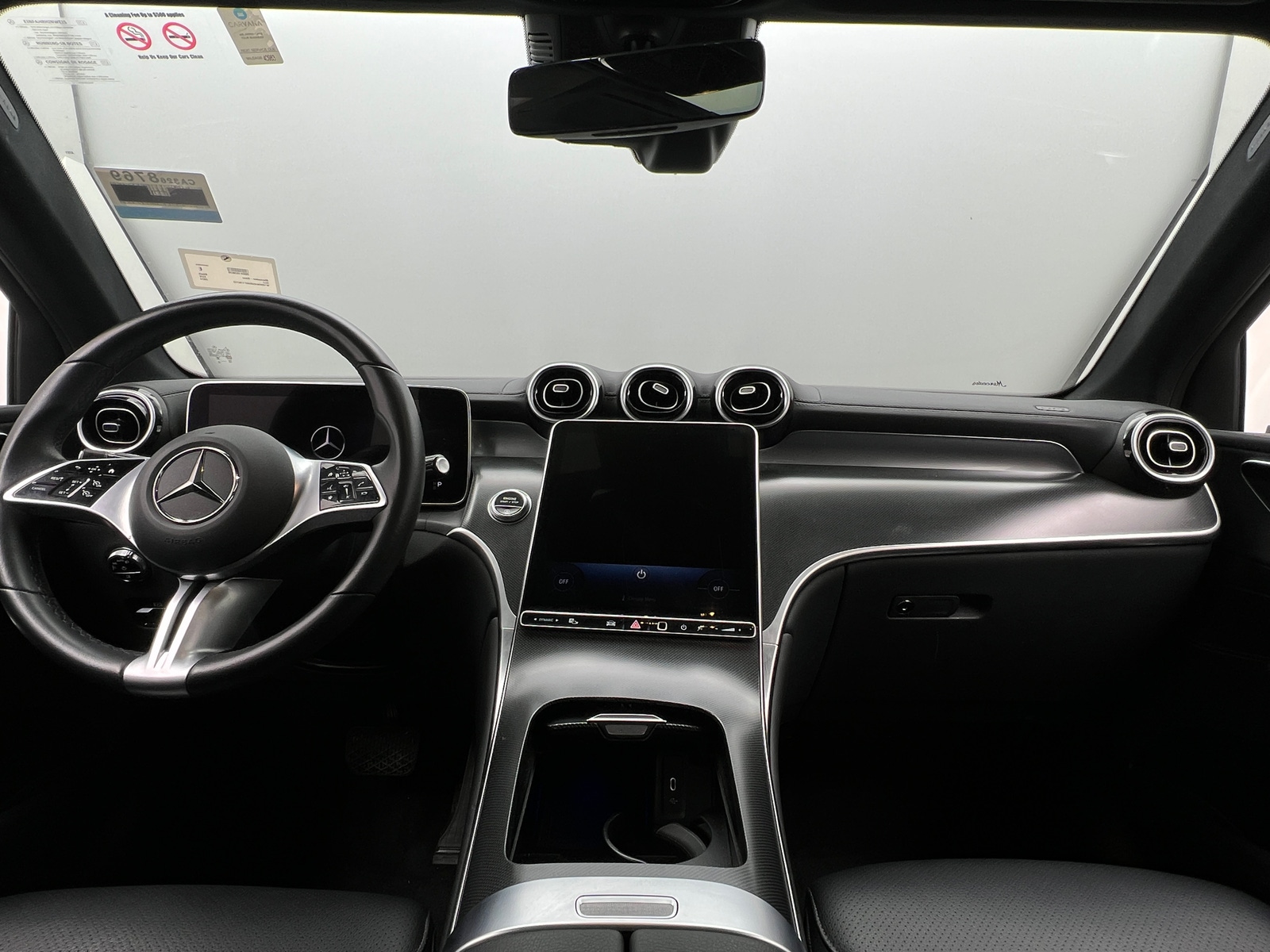 Thumbnail: 2024 Mercedes-Benz GLC - 2