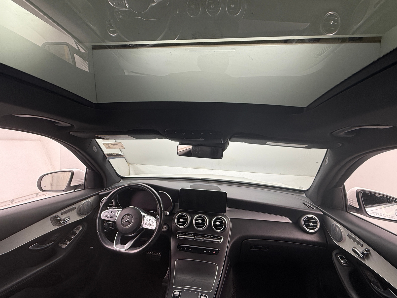 Thumbnail: 2020 Mercedes-Benz GLC - 2