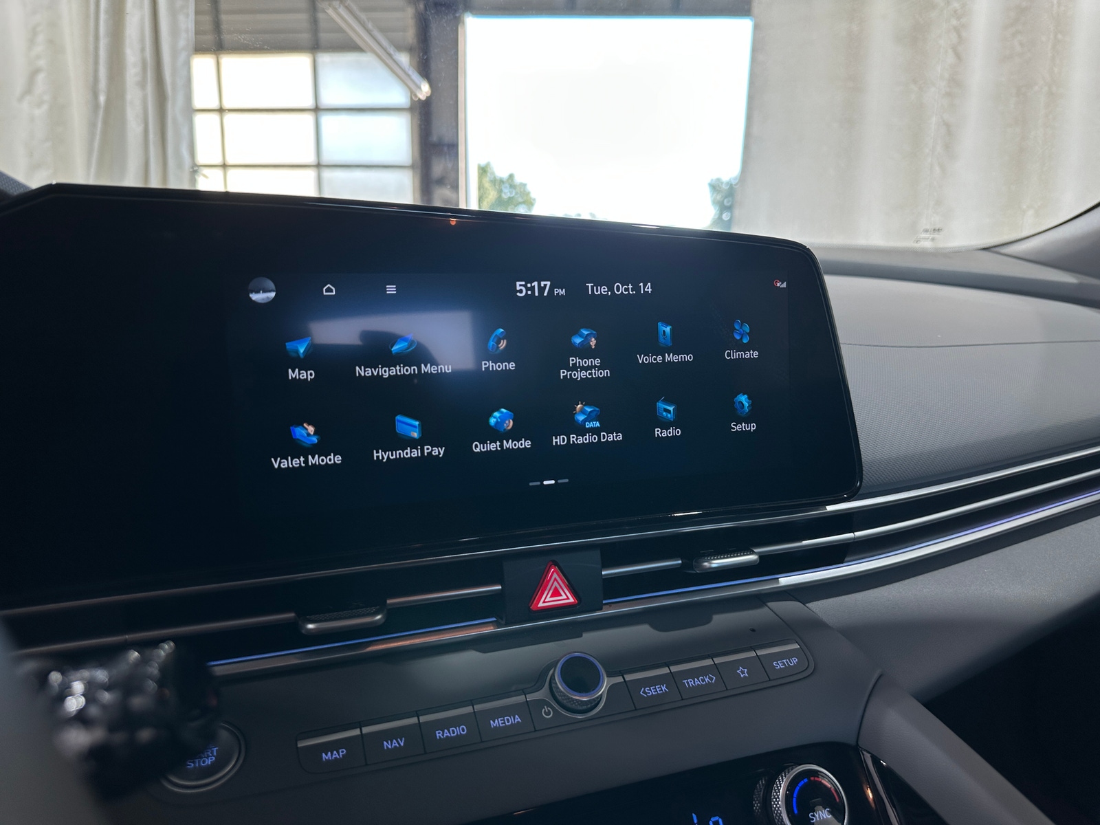 Thumbnail: 2025 Hyundai Elantra - 4