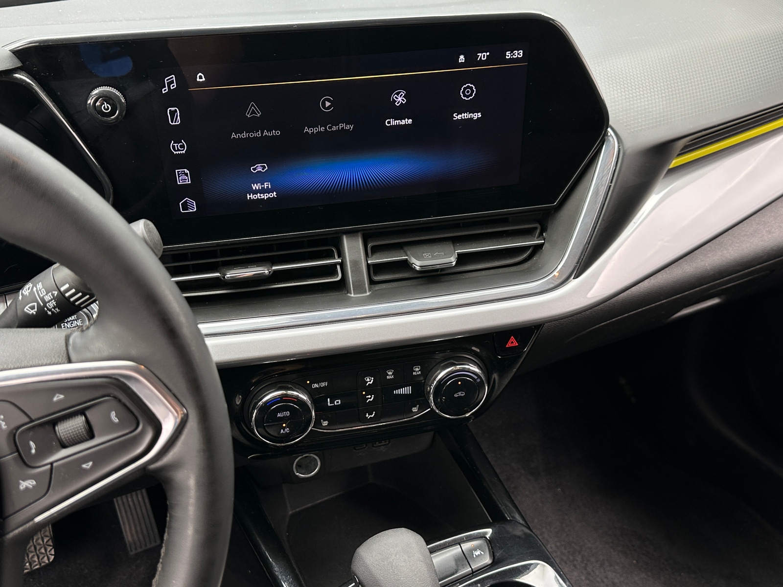 Thumbnail: 2024 Chevrolet Trax - 4