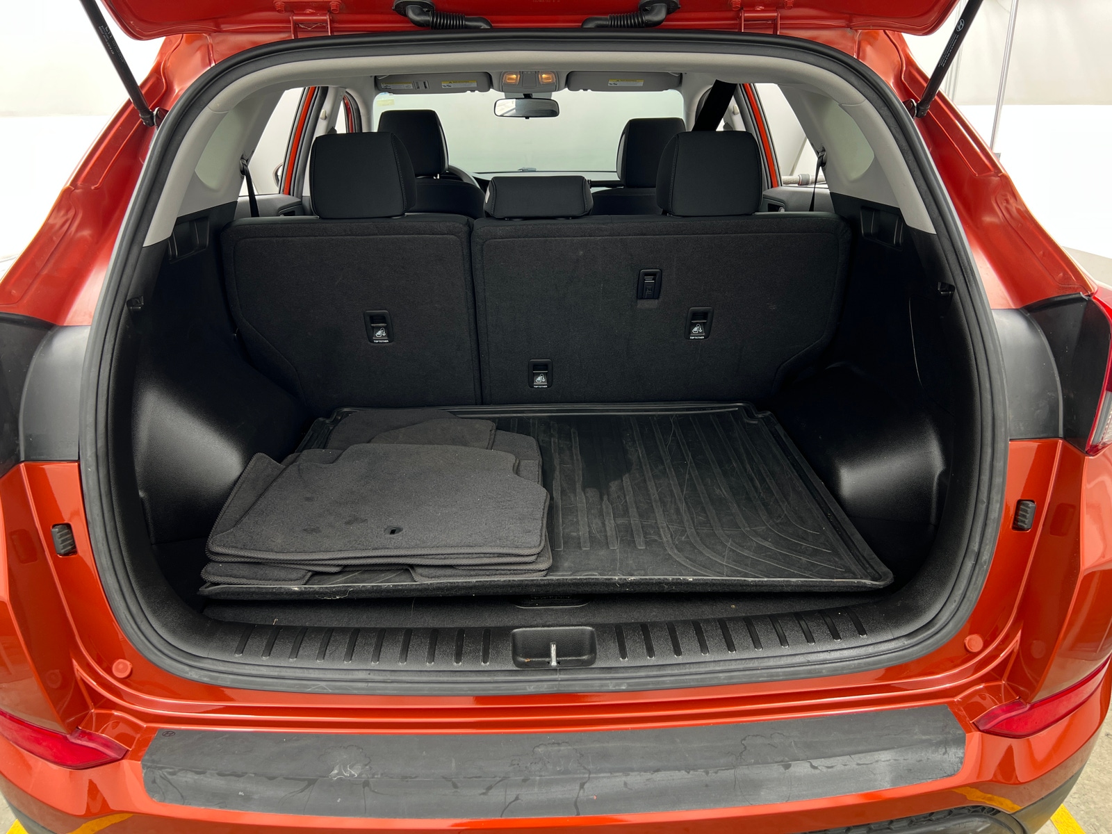 Thumbnail: 2016 Hyundai Tucson - 7