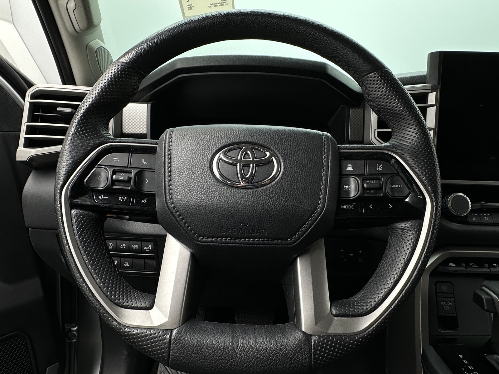 Thumbnail: 2022 Toyota Tundra - 4